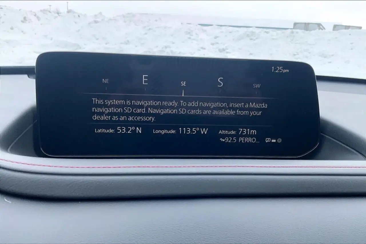 Mazda CX-30 снимка Mazda CX-30