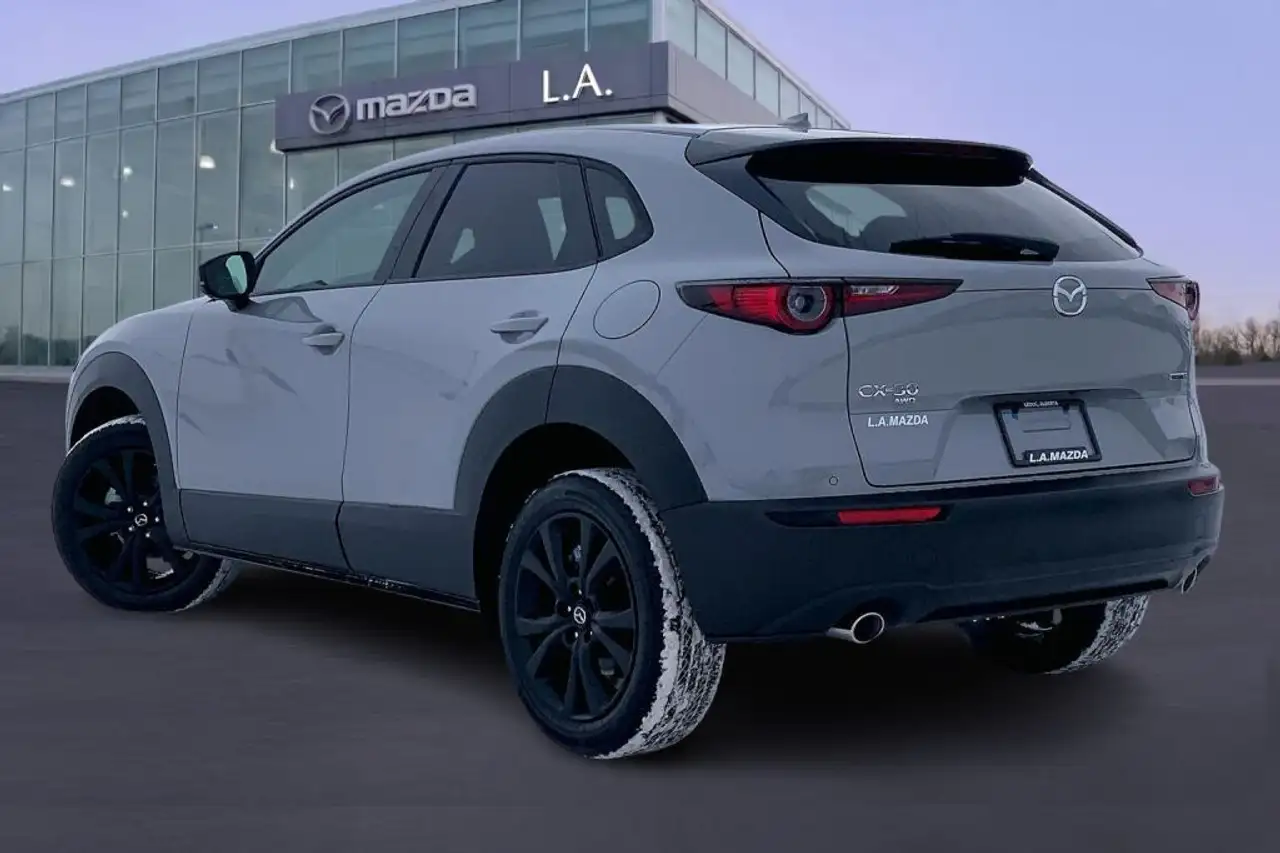 Mazda CX-30 снимка Mazda CX-30