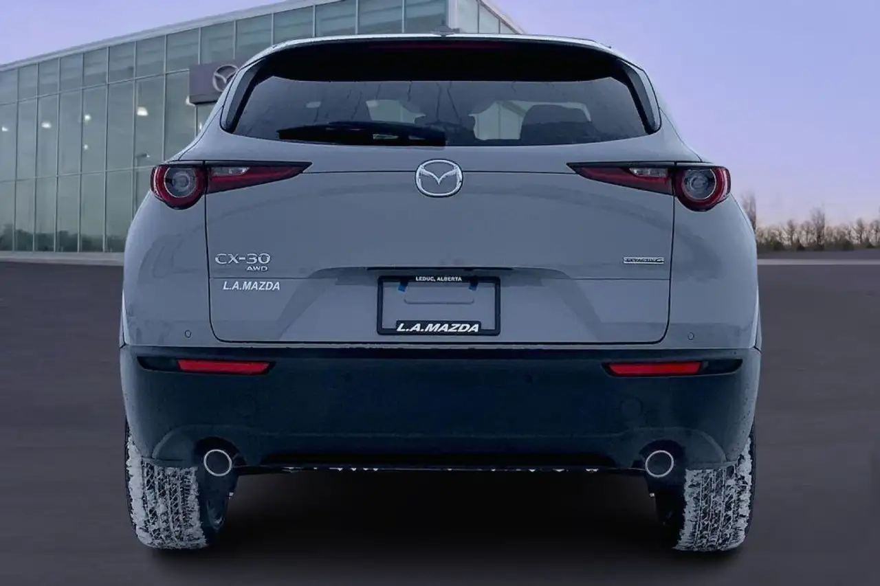 Mazda CX-30 снимка Mazda CX-30