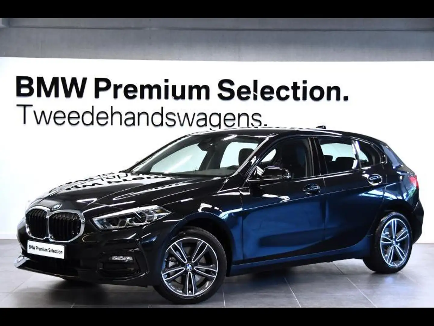 BMW 118 SPORT ADAP. LED COMFORTTOEGANG Zwart - 1