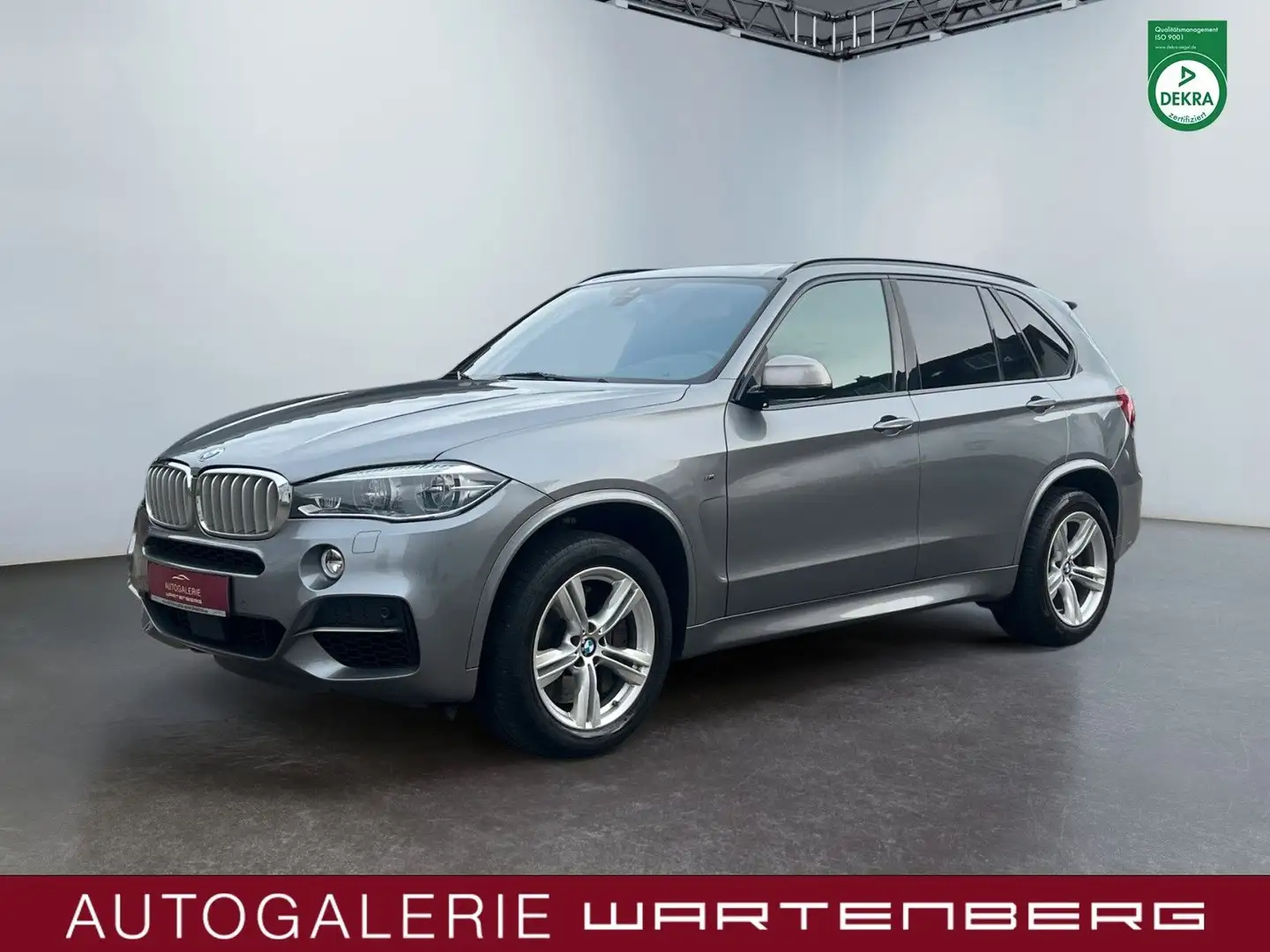 BMW X5 M d M Sport//NEUER MOTOR VON BMW// Gris - 1