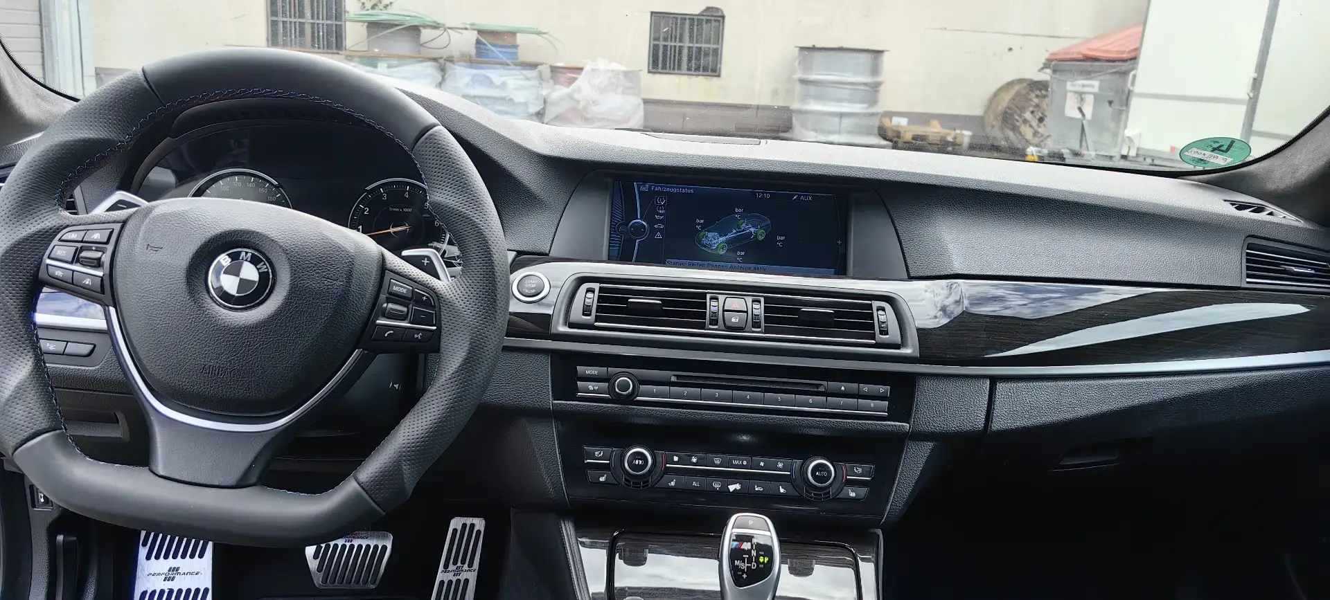 BMW 535 535i F10 Innovationspaket Vollausstattung Grau - 2