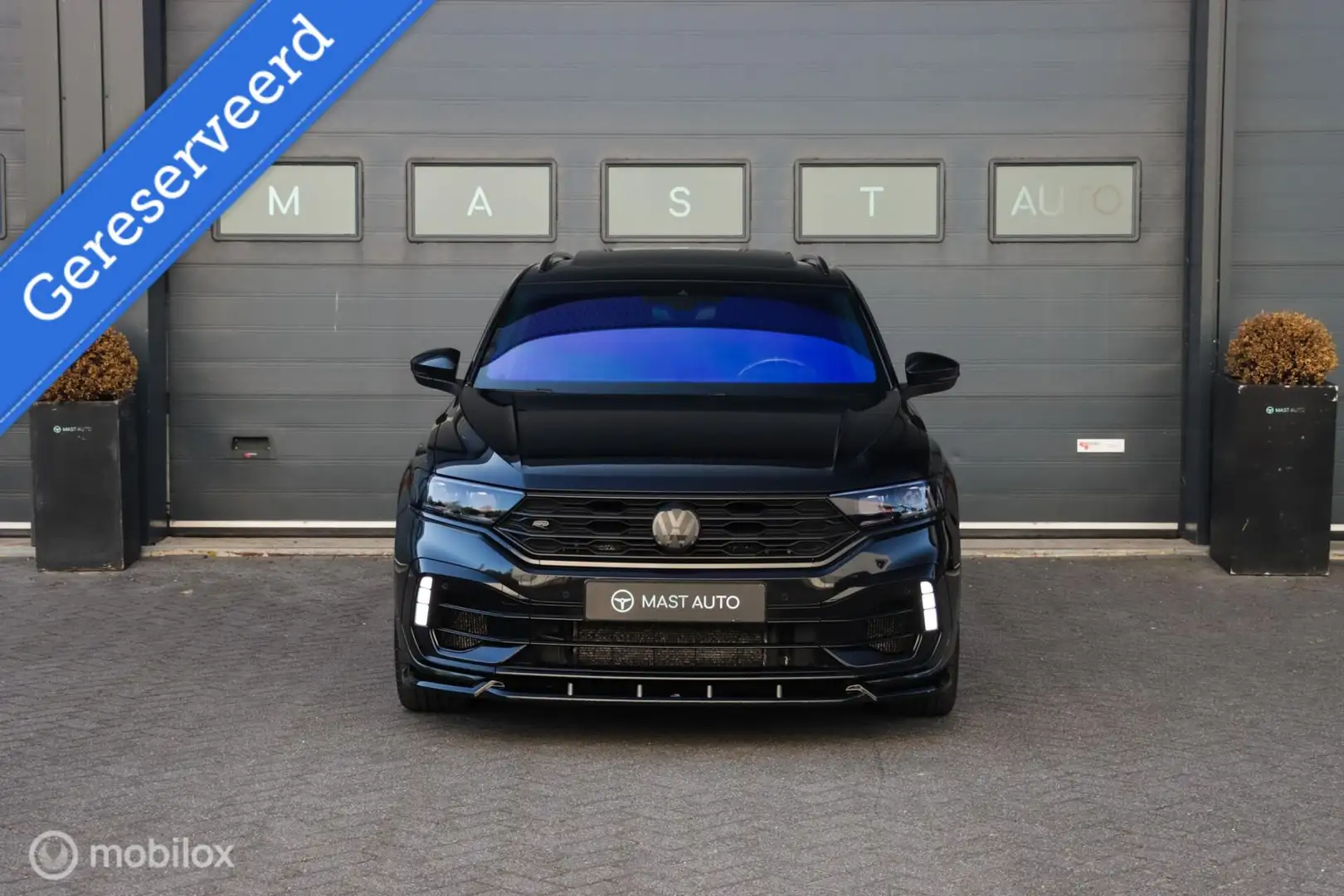 Volkswagen T-Roc 2.0 TSI 4Motion R|Maxton|Eventuri|Akra|Pano| Чорний - 2