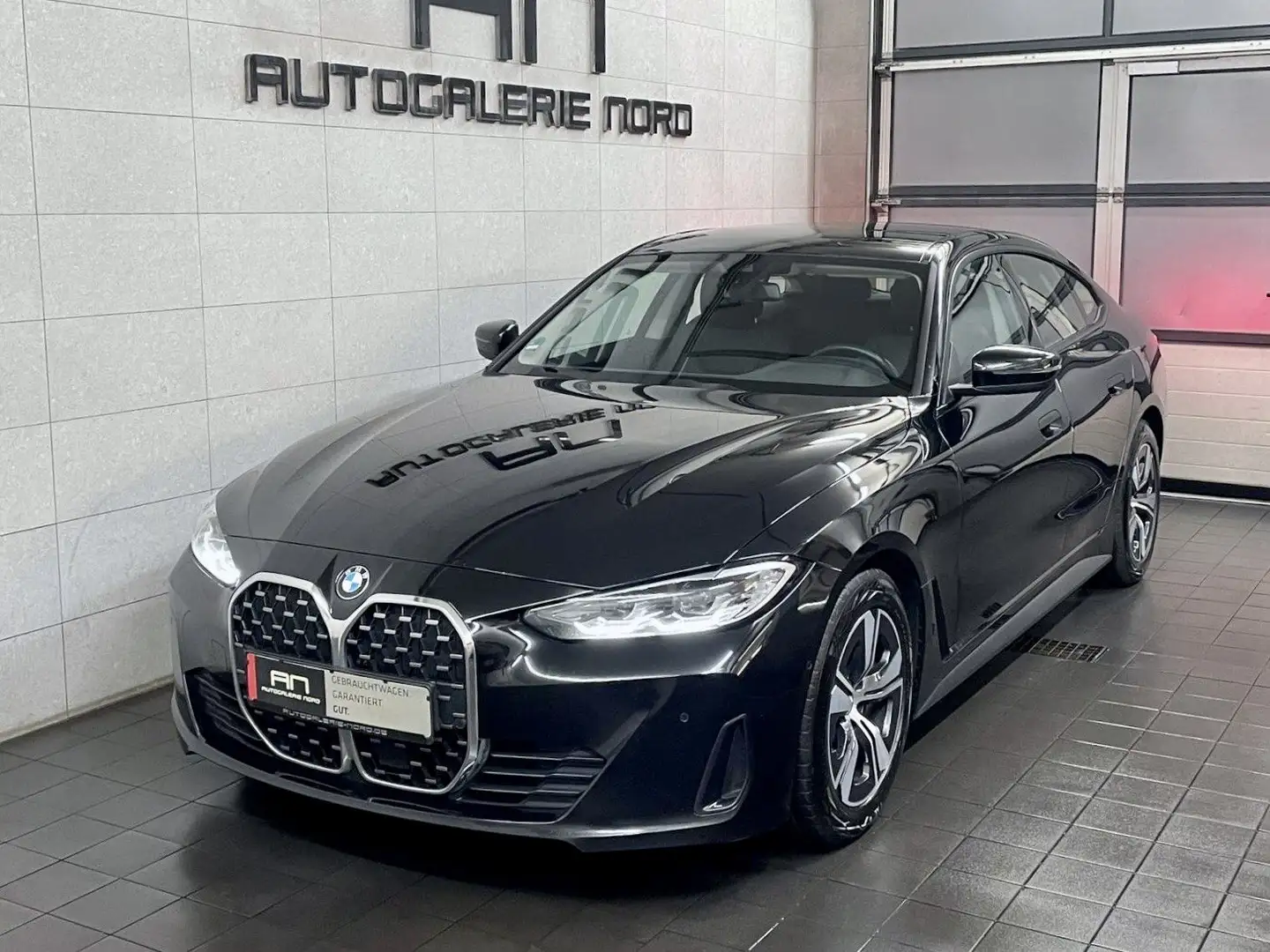 BMW 430 d xDrive Grand Coupe Leder+AHK+Navi Schwarz - 2