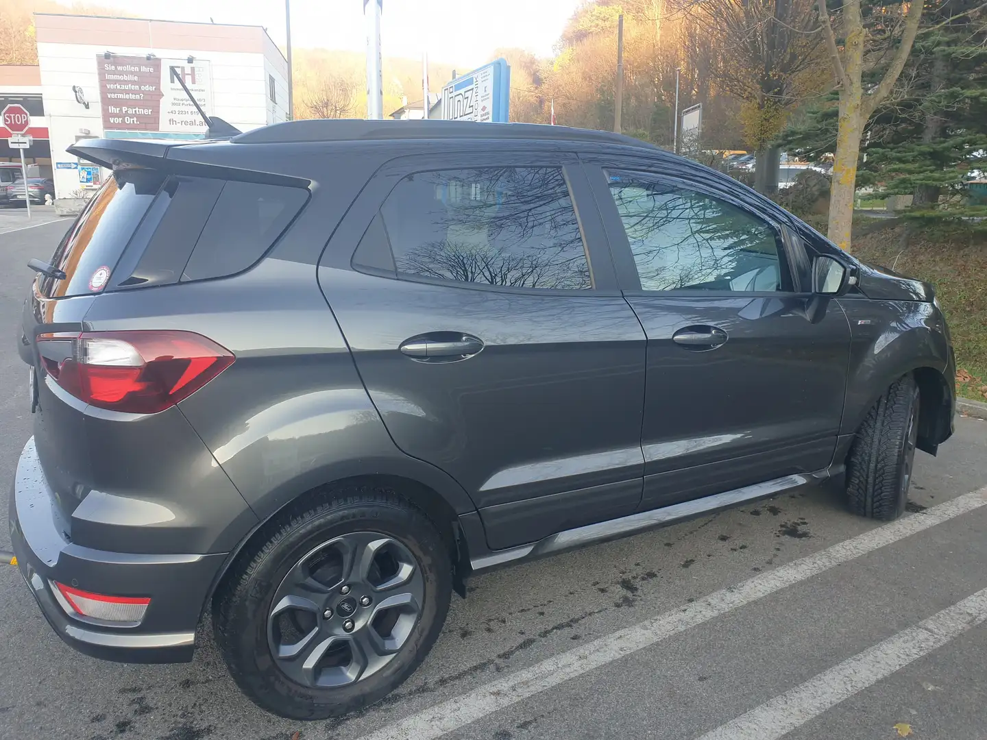 Ford EcoSport EcoSport 1,0 EcoBoost ST-Line ST-Line Grau - 2