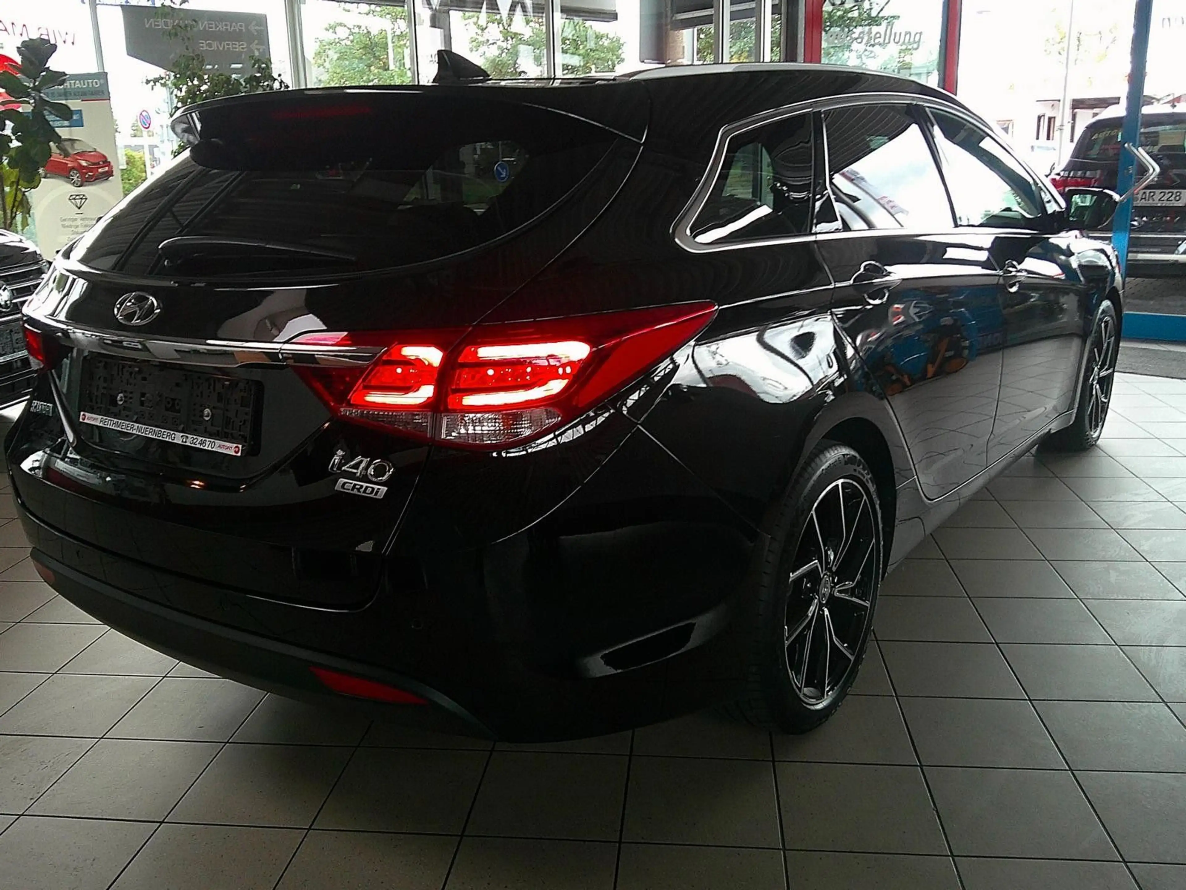 Hyundai i40 cw SPACE PLUS PANO SD NAV ***MEGAVOLL*** — photo 4