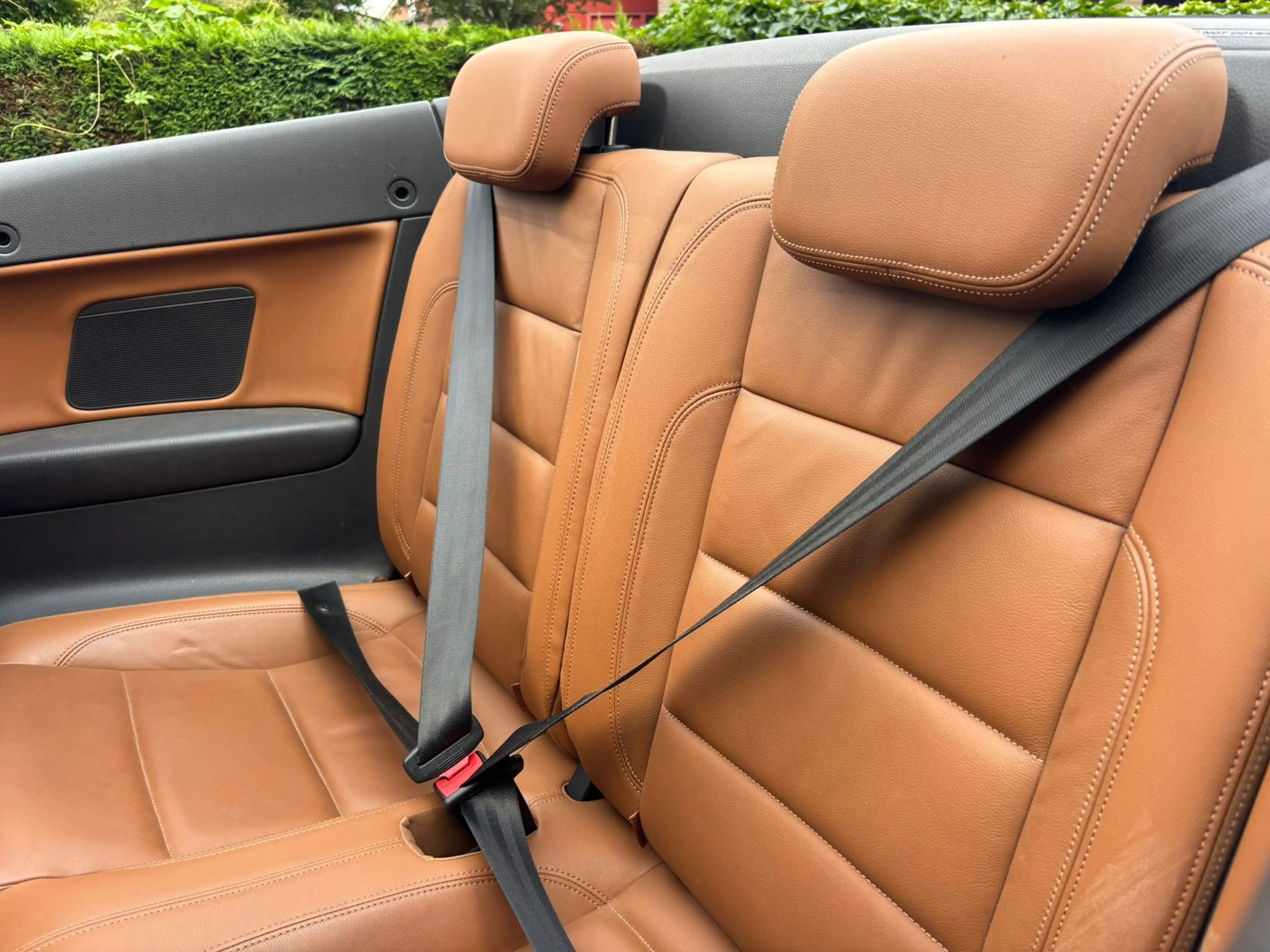Volkswagen Golf Cabriolet 1.4 TSI — photo 6