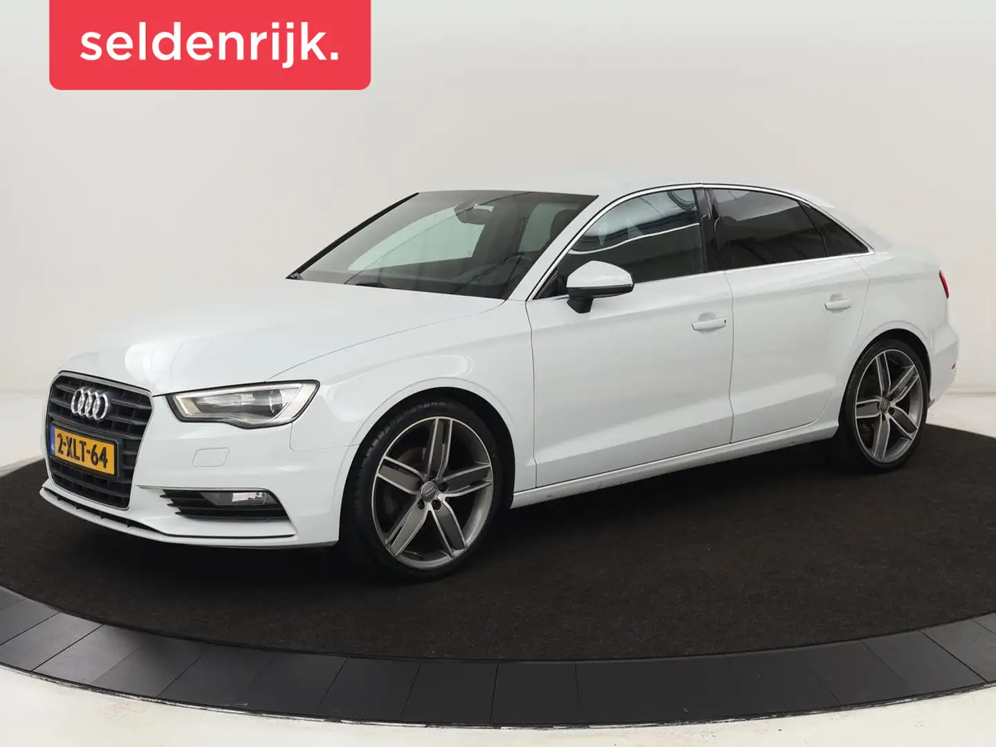 Audi A3 1.4 TFSI S Line | Stoelverwarming | Trekhaak | Nav Wit - 1