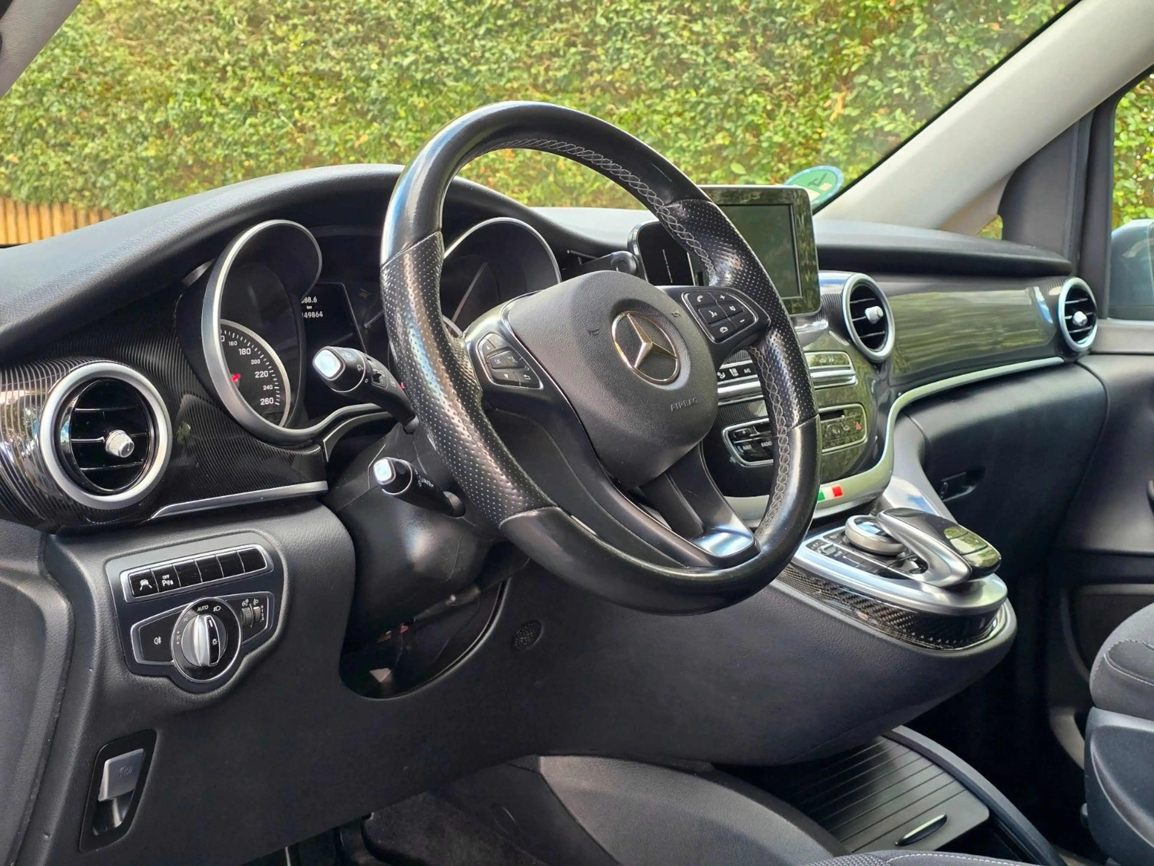 Mercedes-Benz 220 V 220 CDI EDITION*7Sitze*2.Hd*Navi*Kamera* — photo 12