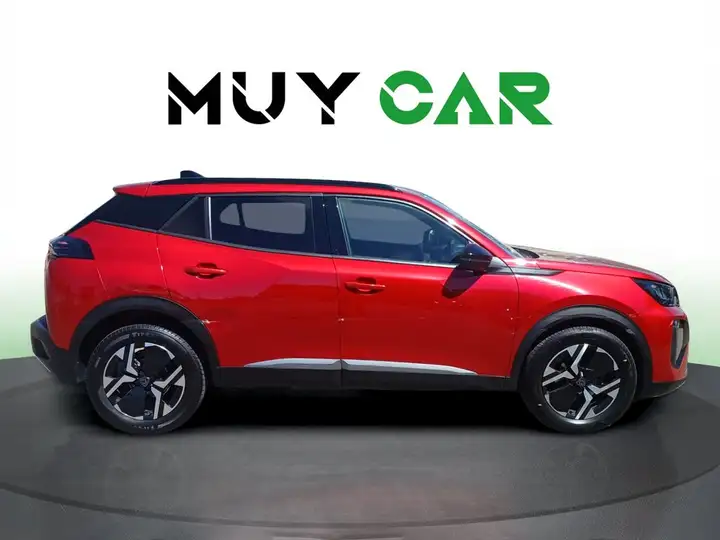 Peugeot 2008 2023, foto 8