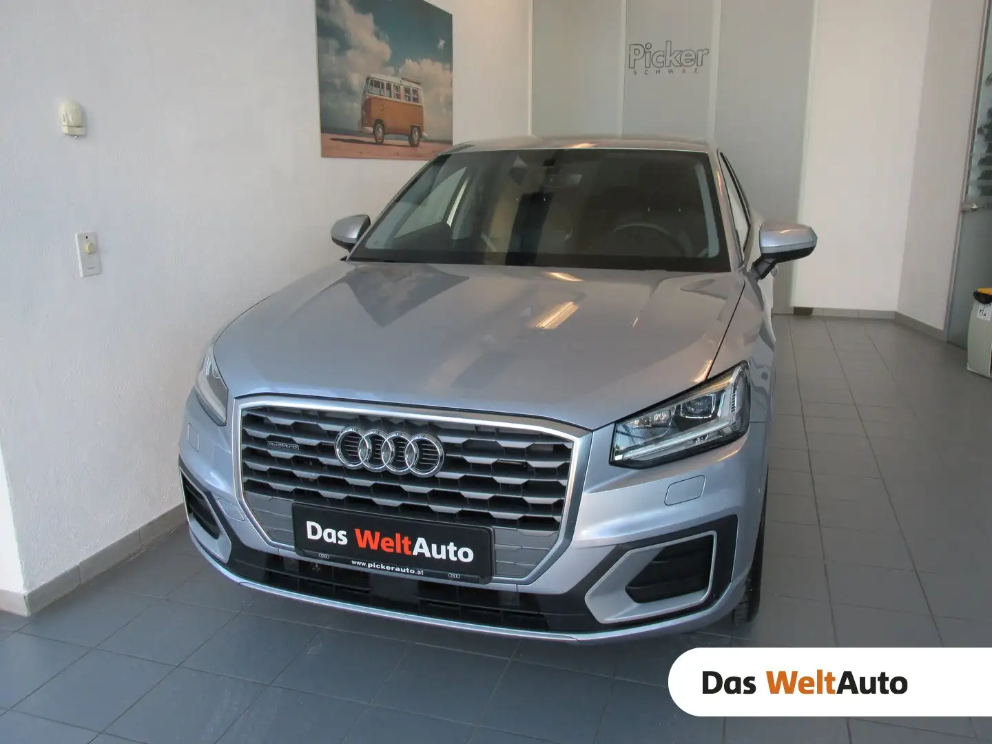 Audi Q2 2.0 TDI quattro Sport Silber - 1