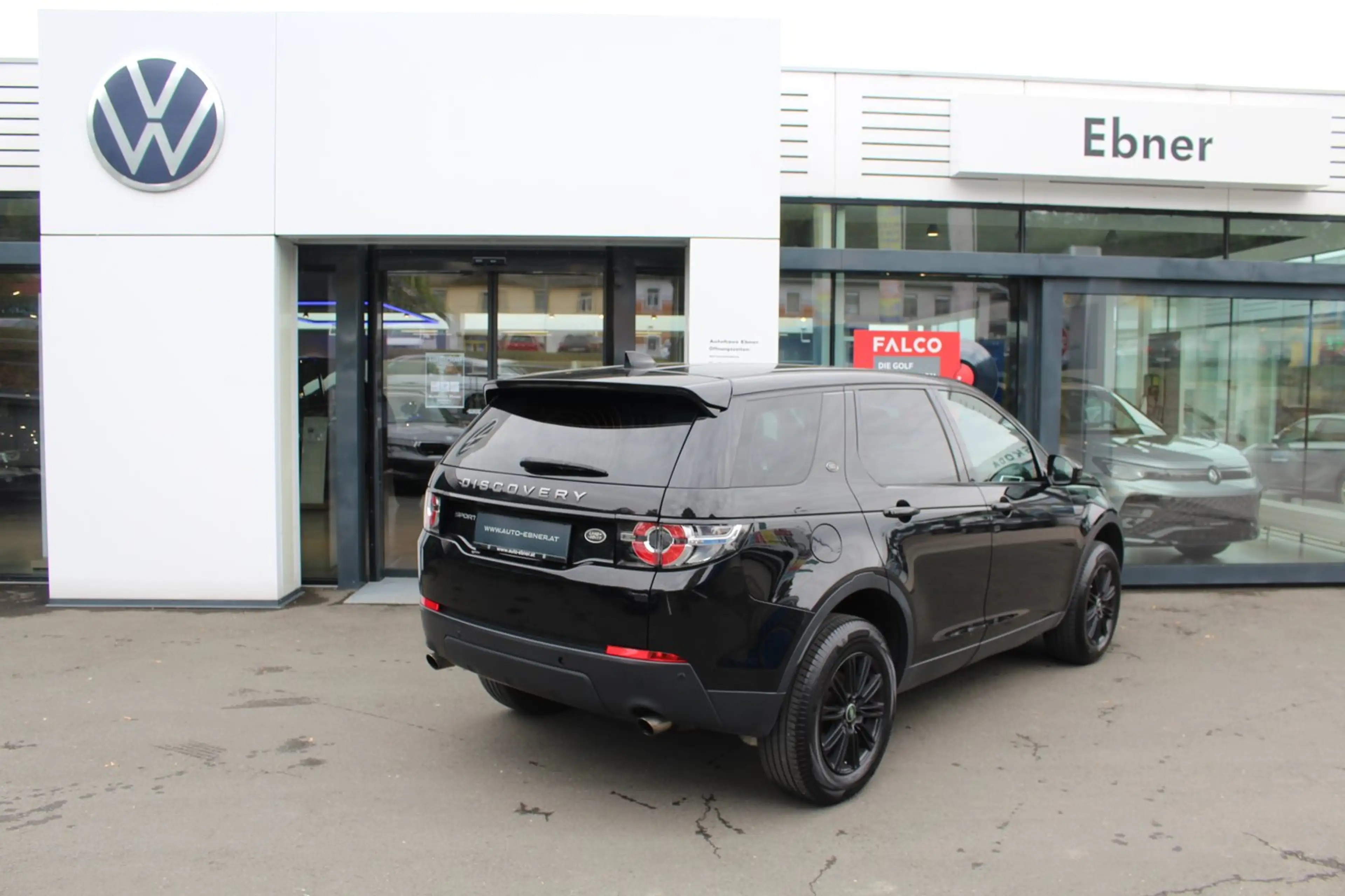 Land Rover Discovery Sport 2,0 TD4 4WD Pure — photo 4
