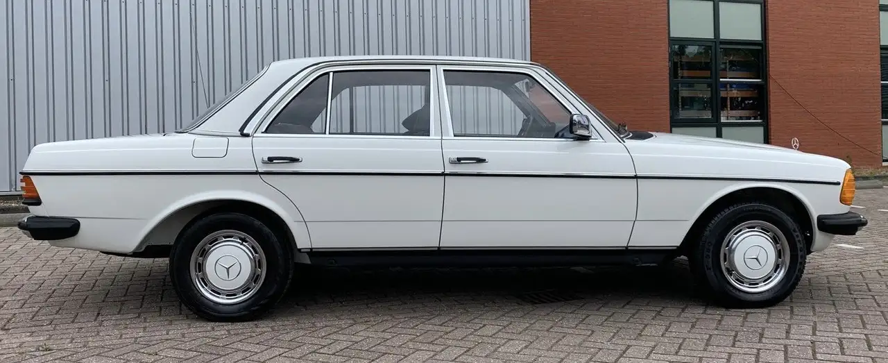 Mercedes-Benz 230 E Automaat | Belastingvrij |, foto 9