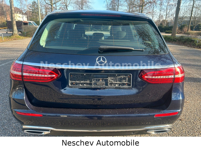 Mercedes-Benz E 400 d 4MATIC T Aut Avantgarde Distr/EGSD/1.Hd. — photo 11