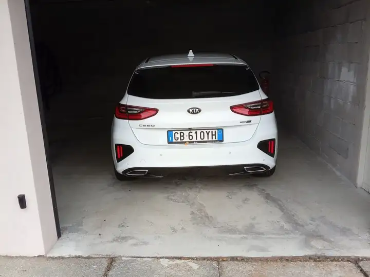 Kia Ceed / cee'd 1.6 crdi Platinum 128cv auto