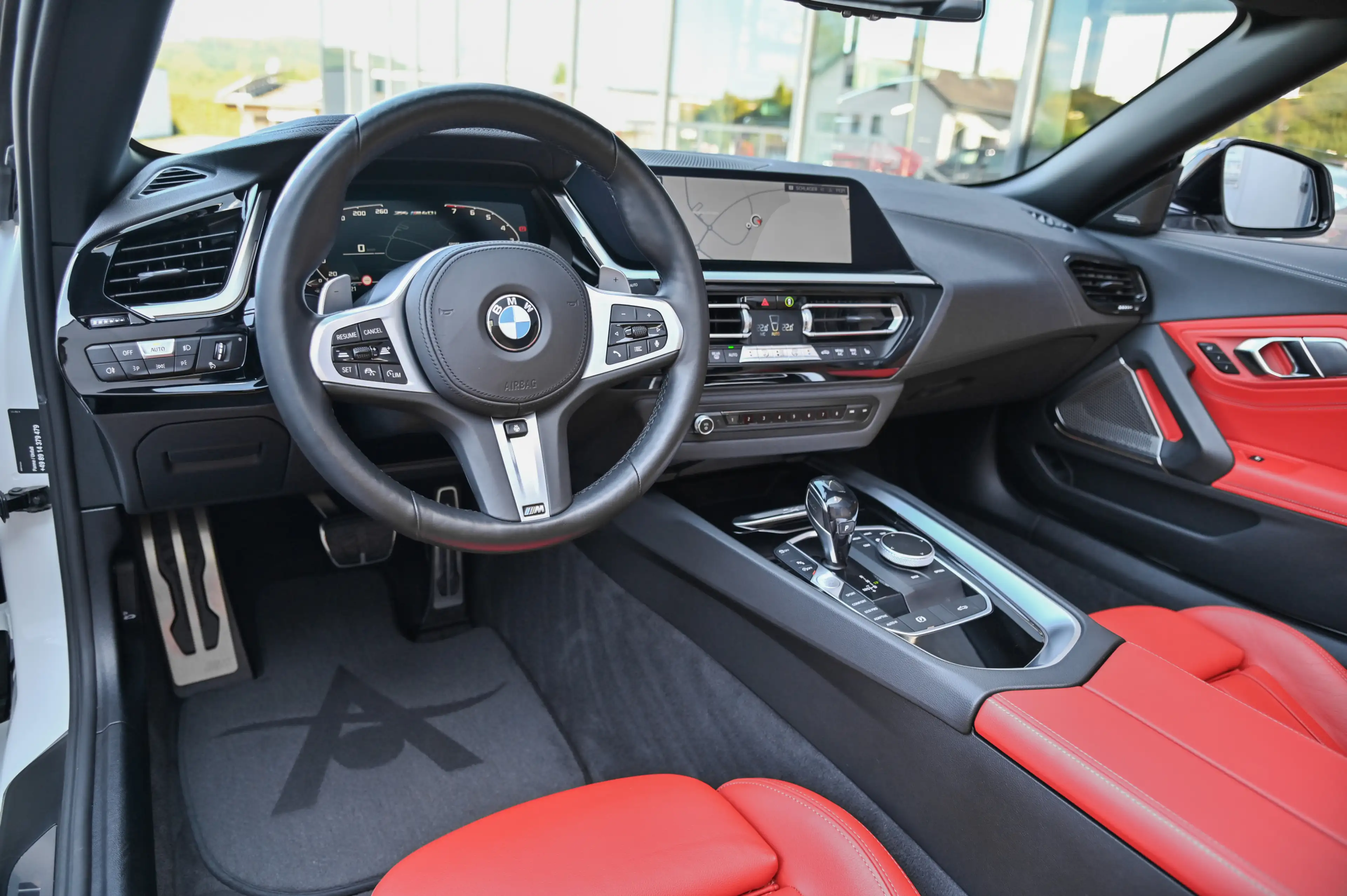 BMW Z4 M Live Cockpit Prof.* HUD* Kamera* 19 Zoll — photo 9