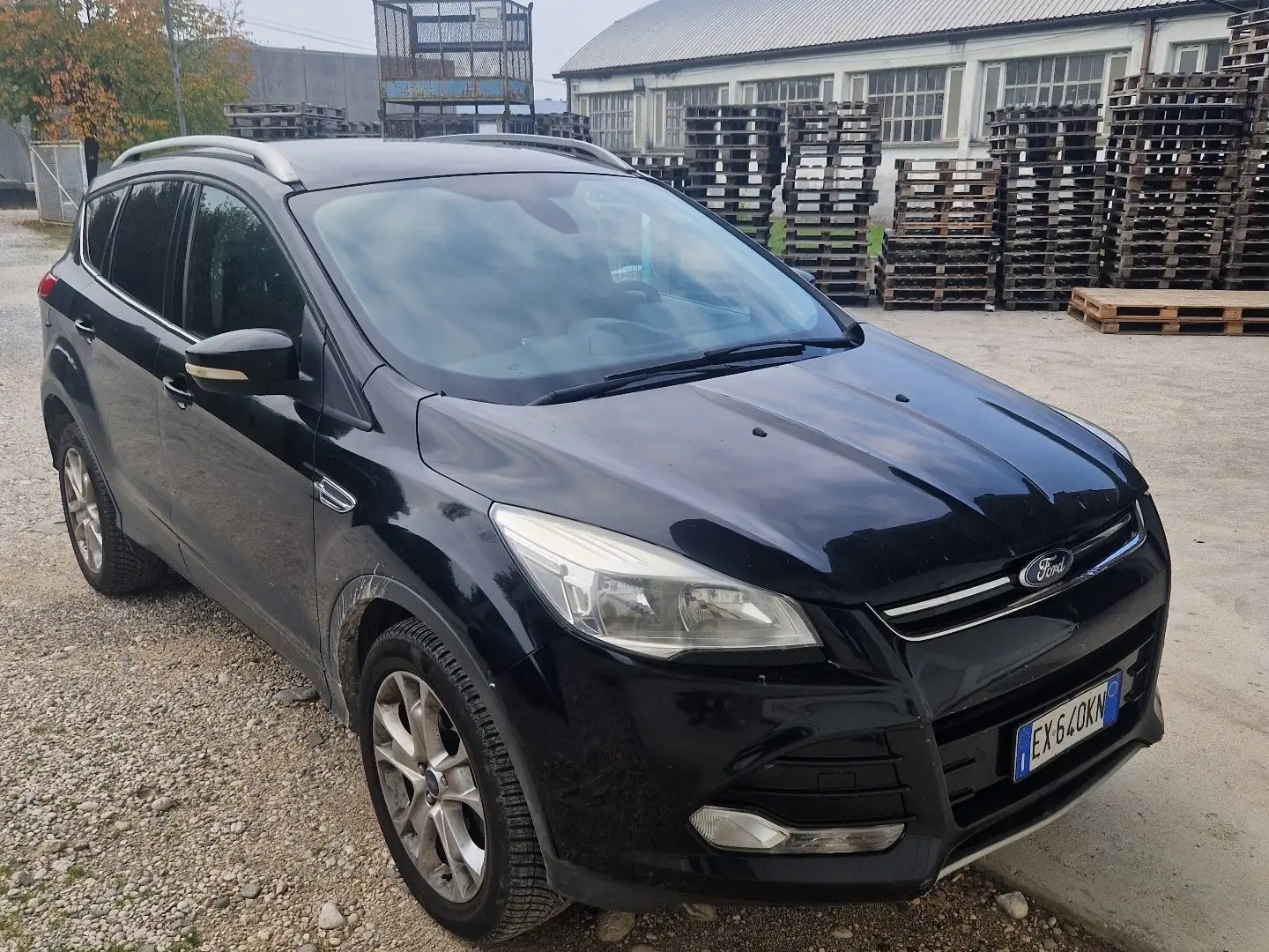 Ford Kuga 2.0 tdci Titanium 4wd s&s 150cv powershift E6 Nero - 1
