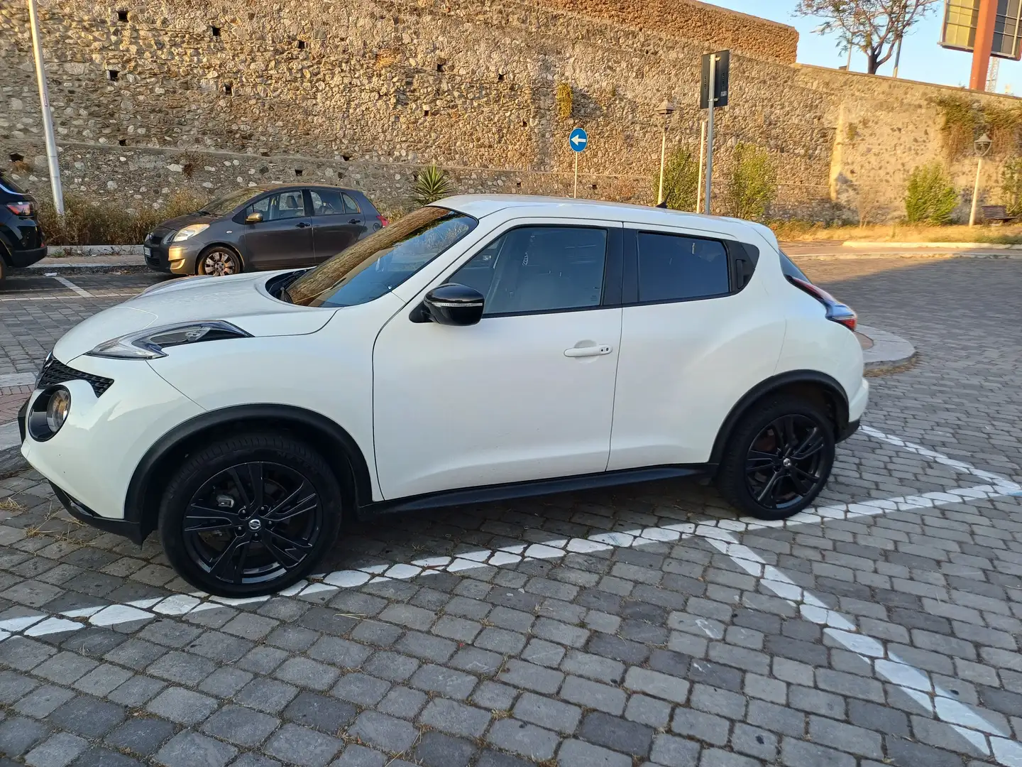Nissan Juke Juke I 2015 1.5 dci Tekna c/pelle 110cv E6 White - 1