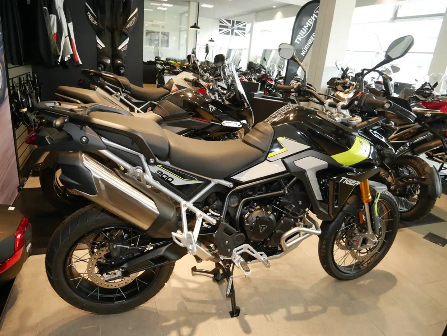 Triumph Tiger 900 Rally Pro, sofort verfügbar Negro - 2