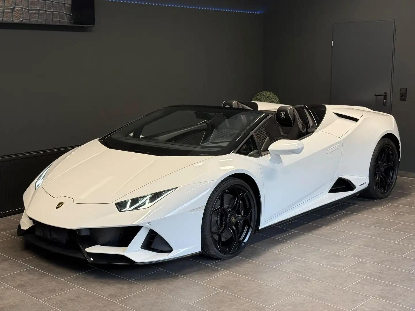 Lamborghini Huracán EVO Spyder  Garantie + Inspektion Neu * Weiß - 1