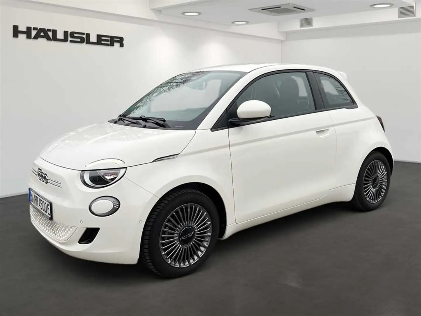 Fiat 500e 3+1 118PS Sitzheizung PDC Klimaautomatik Weiß - 1