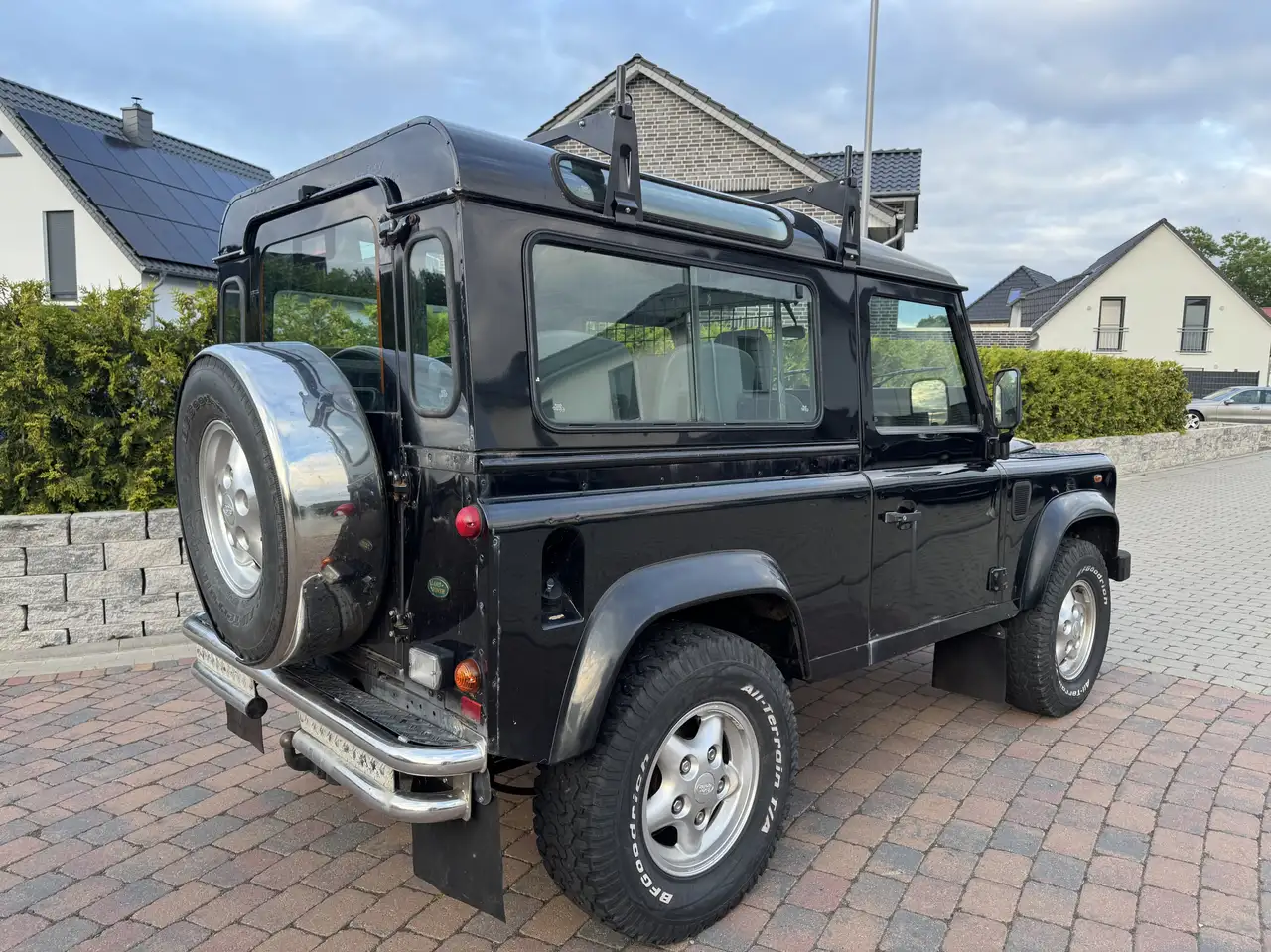 Land Rover Defender 90 Td5 KLIMA AHK Unfallfrei TÜV NEU 129TKM, foto 7