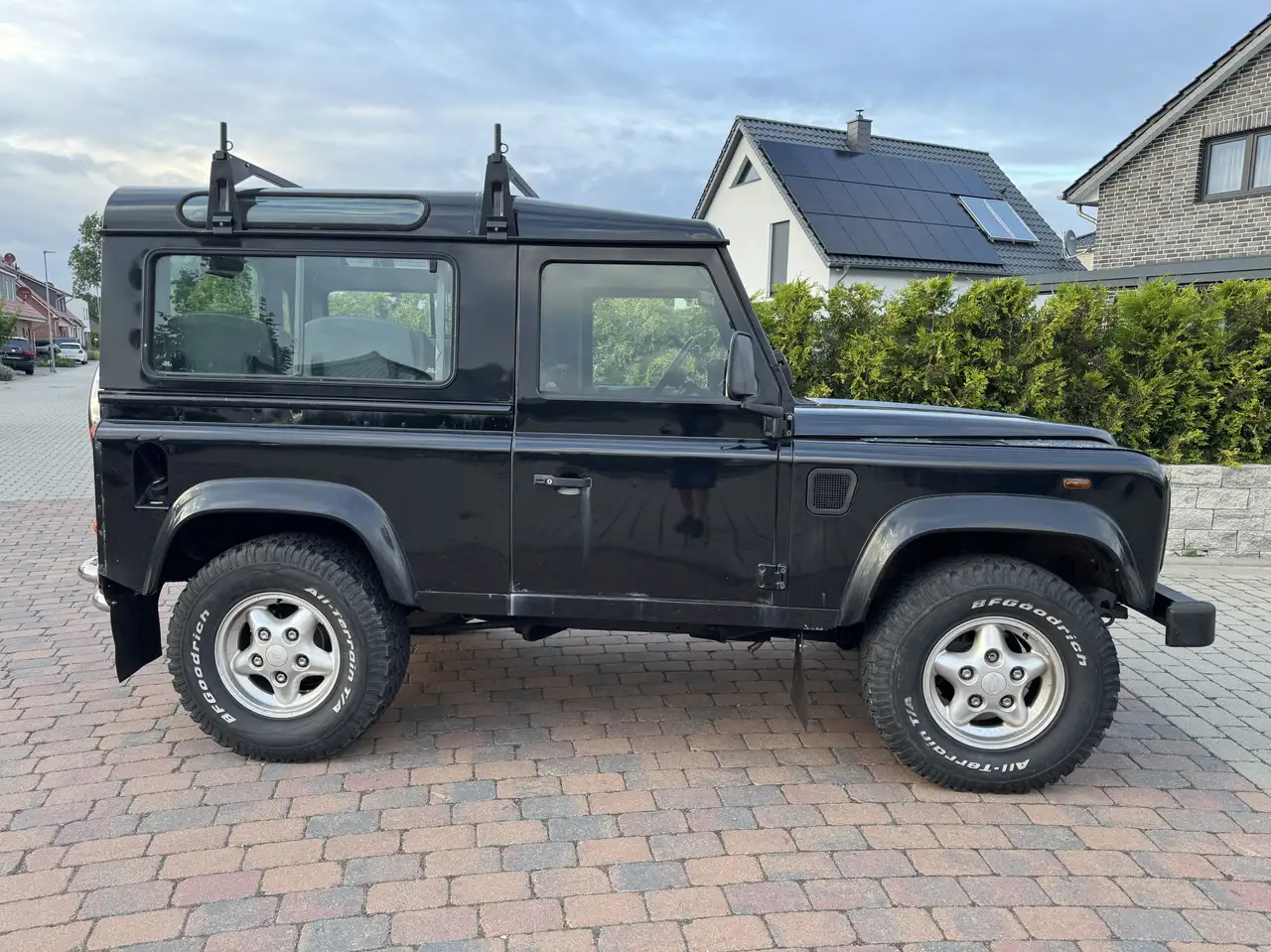 Land Rover Defender 90 Td5 KLIMA AHK Unfallfrei TÜV NEU 129TKM, foto 5