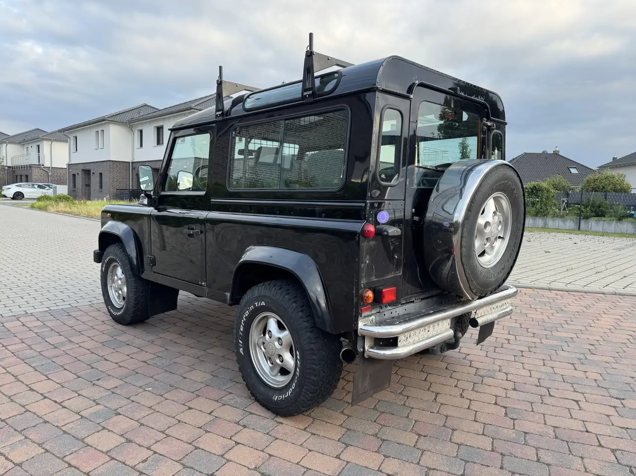 Land Rover Defender 90 Td5 KLIMA AHK Unfallfrei TÜV NEU 129TKM, foto 8