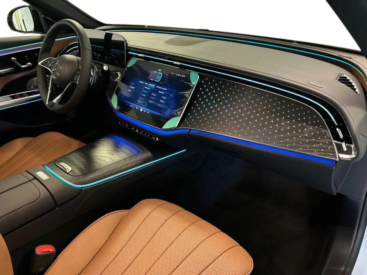 Mercedes-Benz E-Class 2026 — фото 15