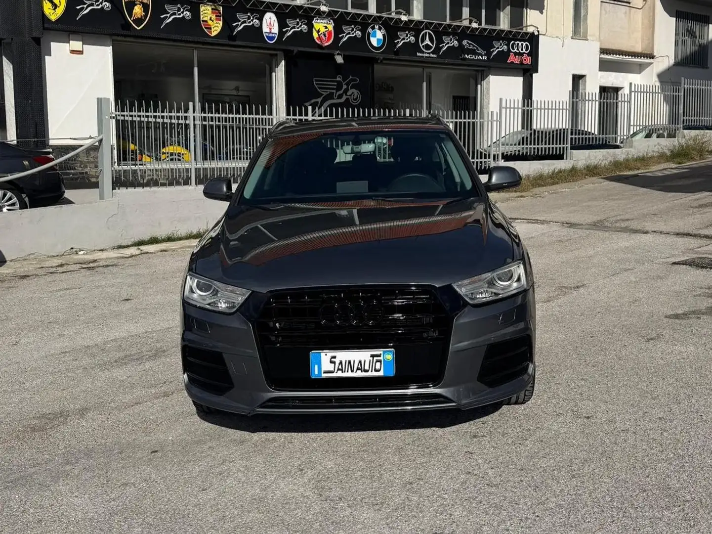 Audi Q3 Q3 2.0tdi 150cv Sline GARANZIA 24 MESI Grijs - 2