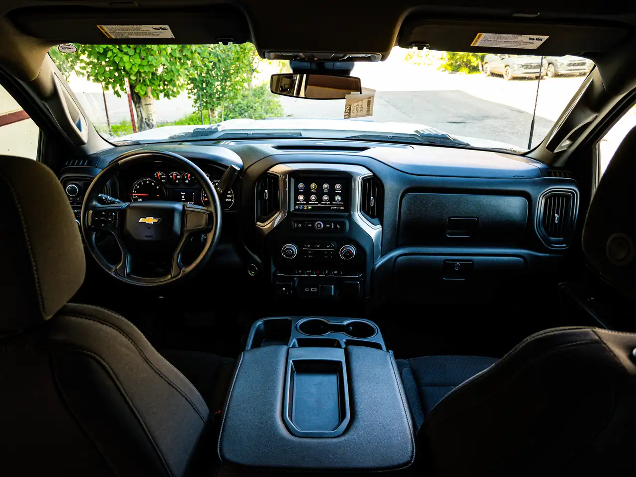 Chevrolet Silverado 2500 photo Chevrolet Silverado 2500