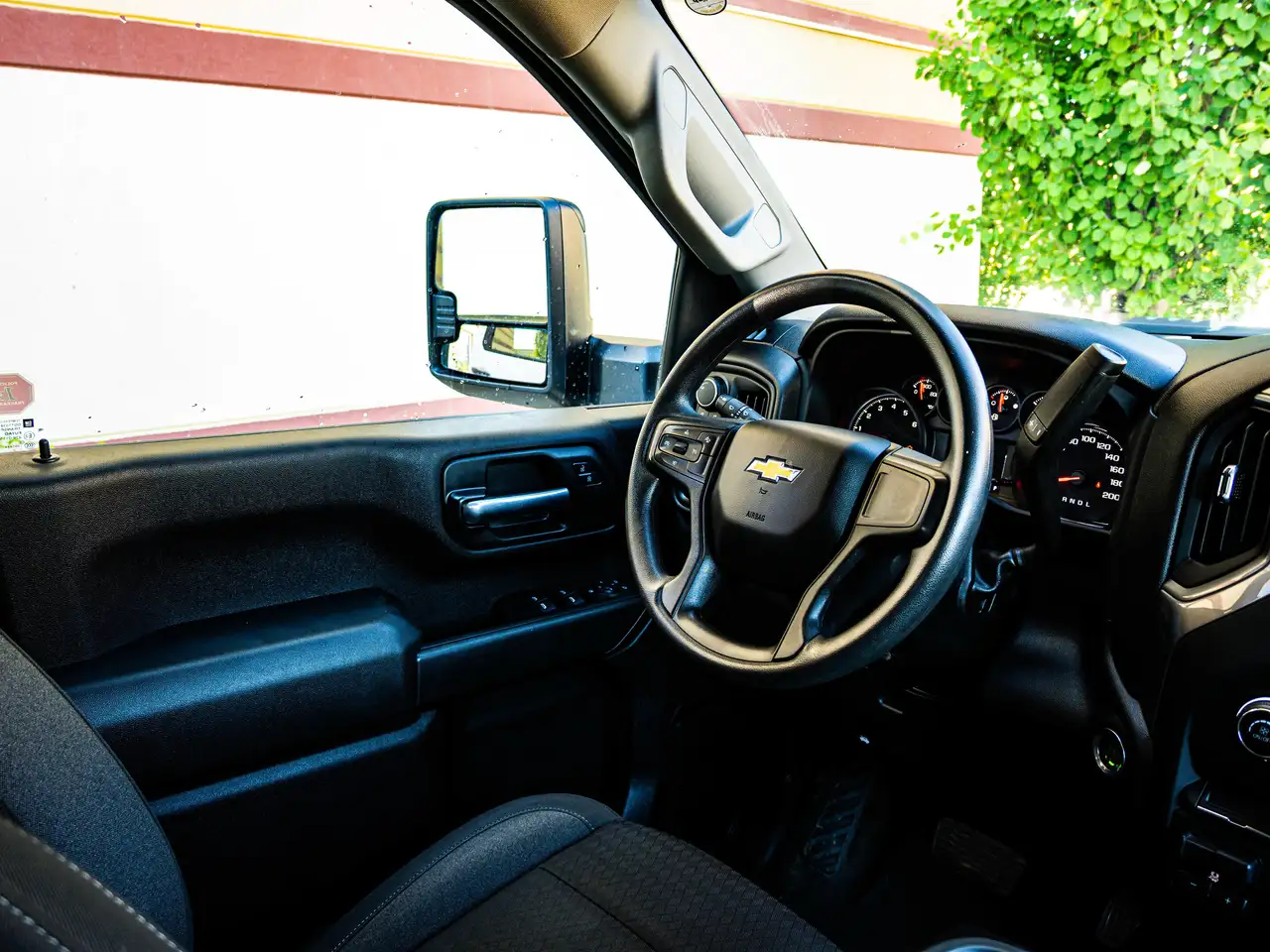 Chevrolet Silverado 2500 photo Chevrolet Silverado 2500