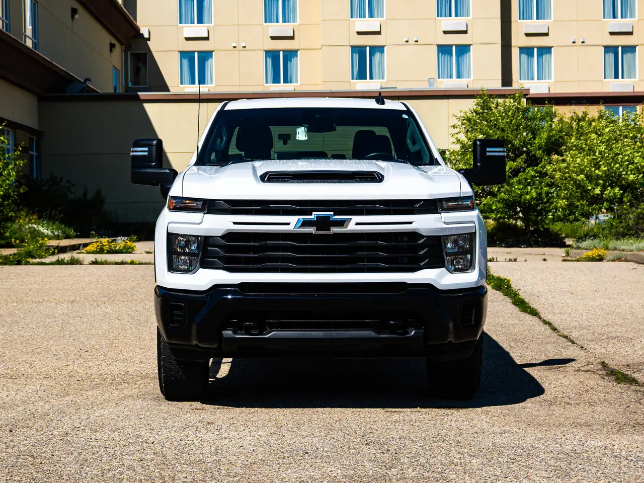 Chevrolet Silverado 2500 photo Chevrolet Silverado 2500