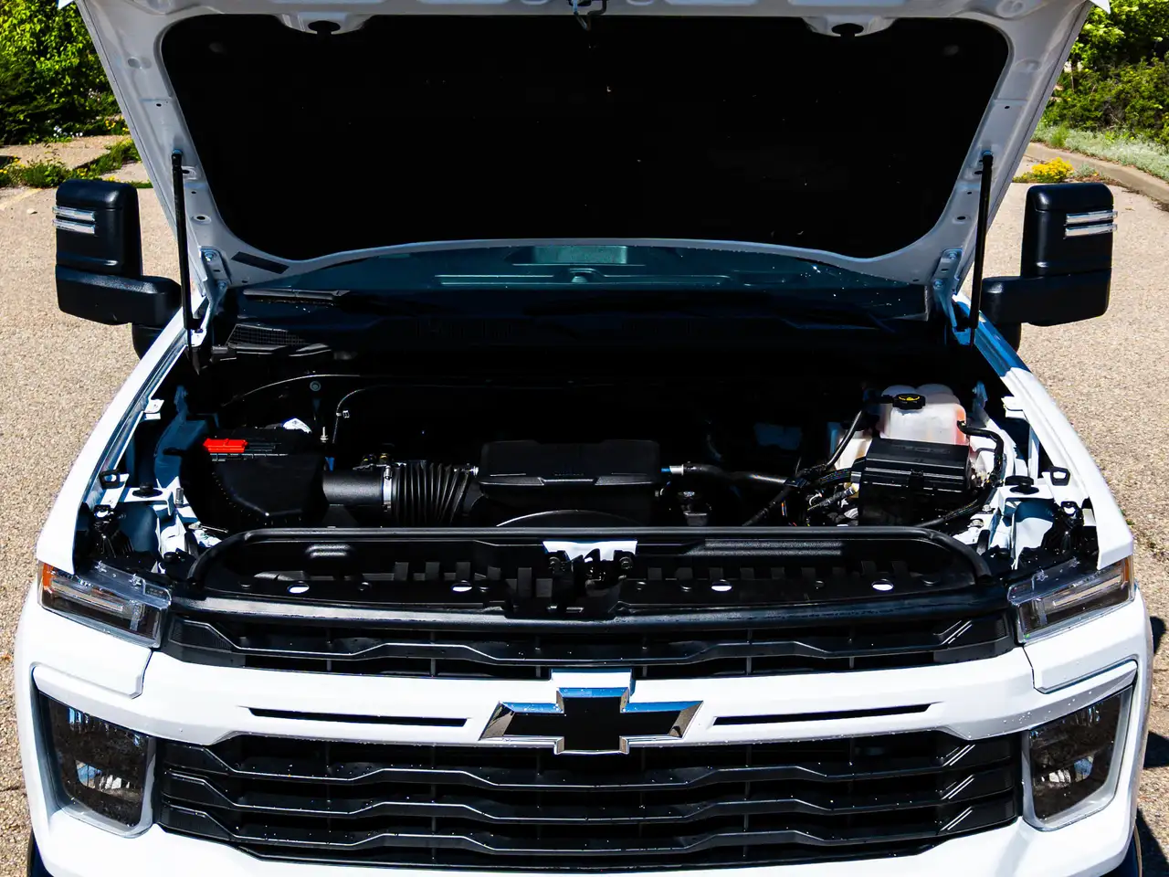 Chevrolet Silverado 2500 photo Chevrolet Silverado 2500