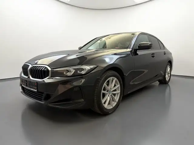 BMW 320 d Limo xDrive Shadow-Line*WIDE*LED*CARPLAY