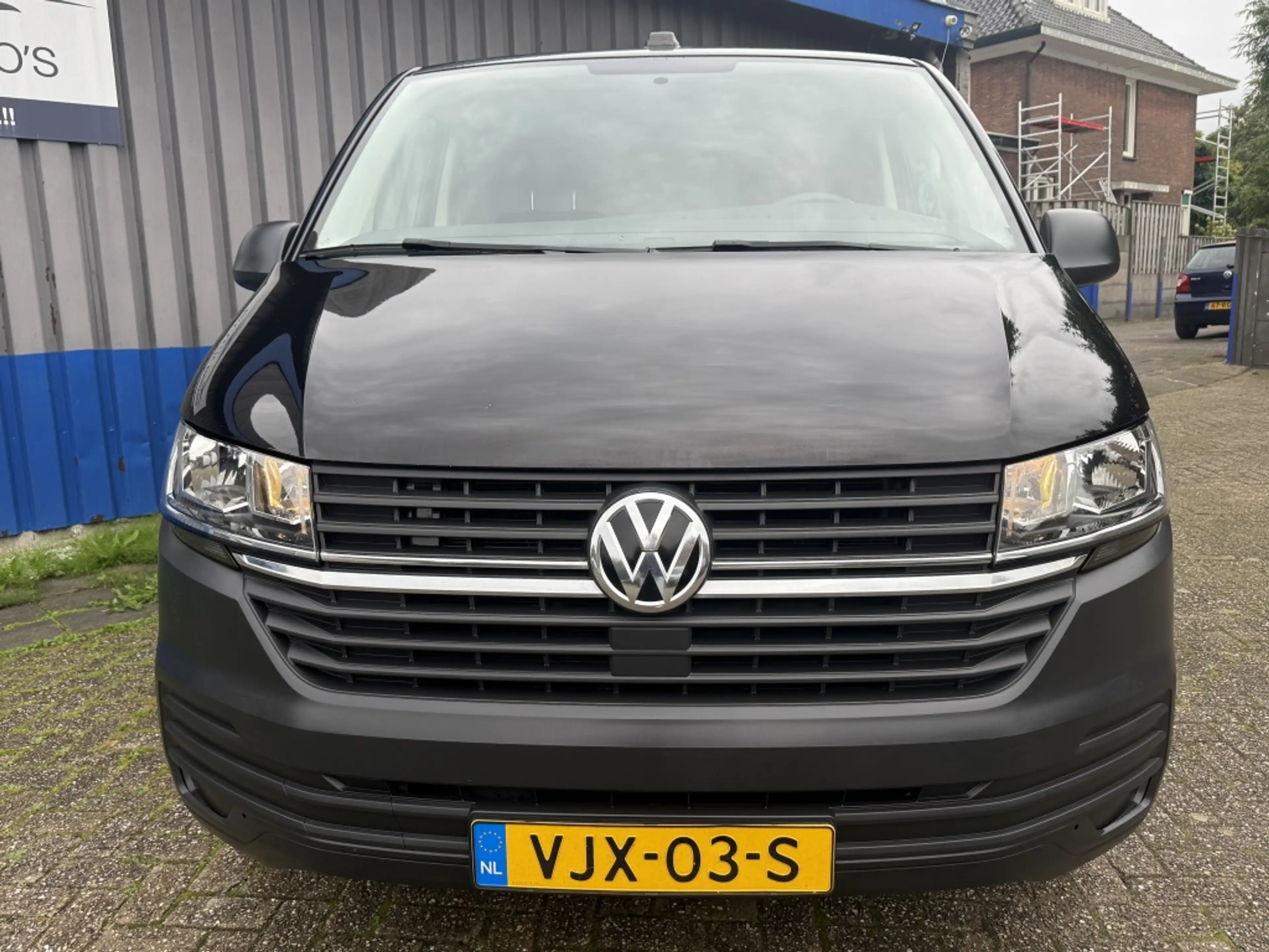 Volkswagen Transporter 2.0 TDI L2H1 Ec.Bus. — photo 7
