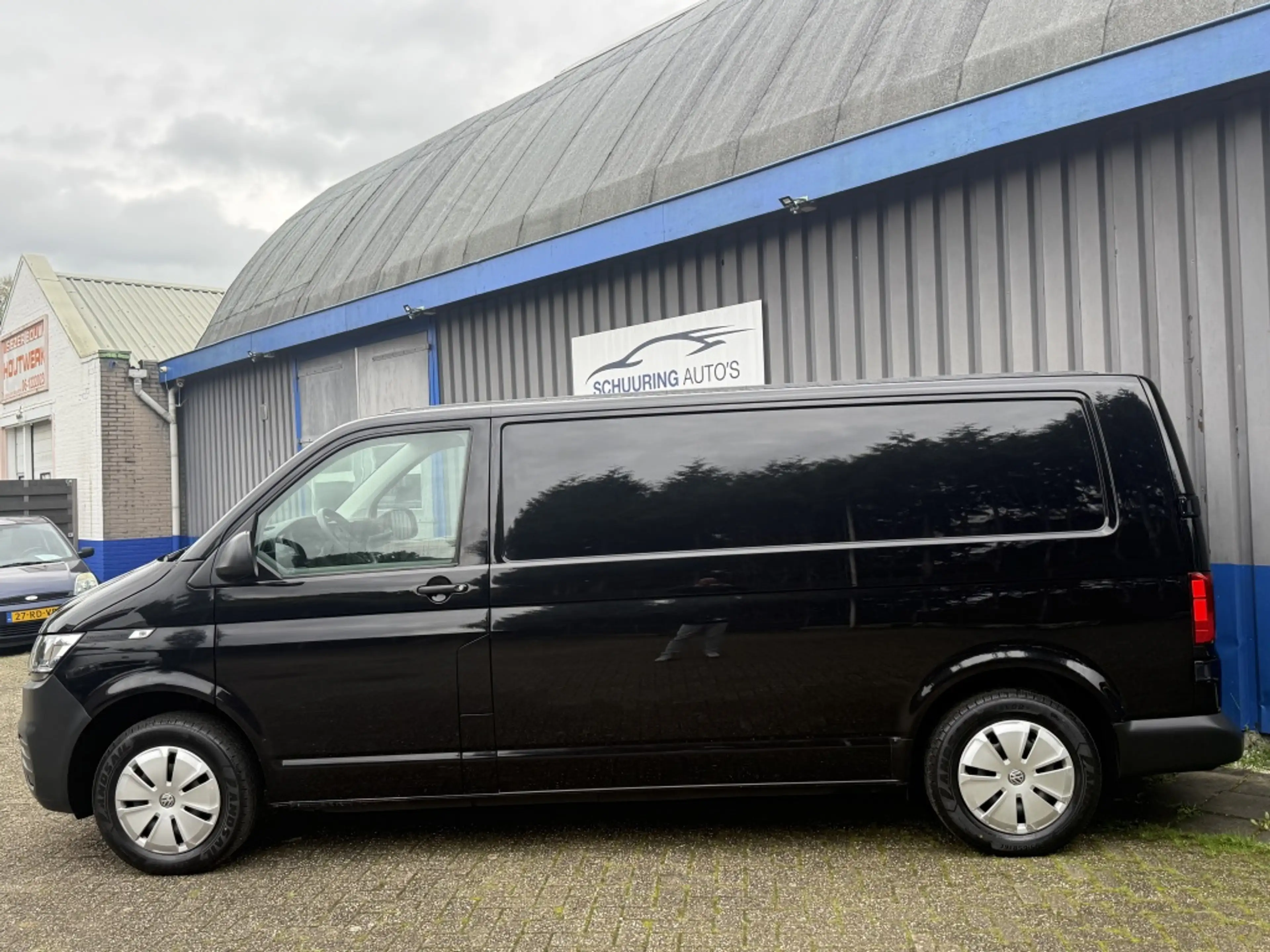 Volkswagen Transporter 2.0 TDI L2H1 Ec.Bus. — photo 2