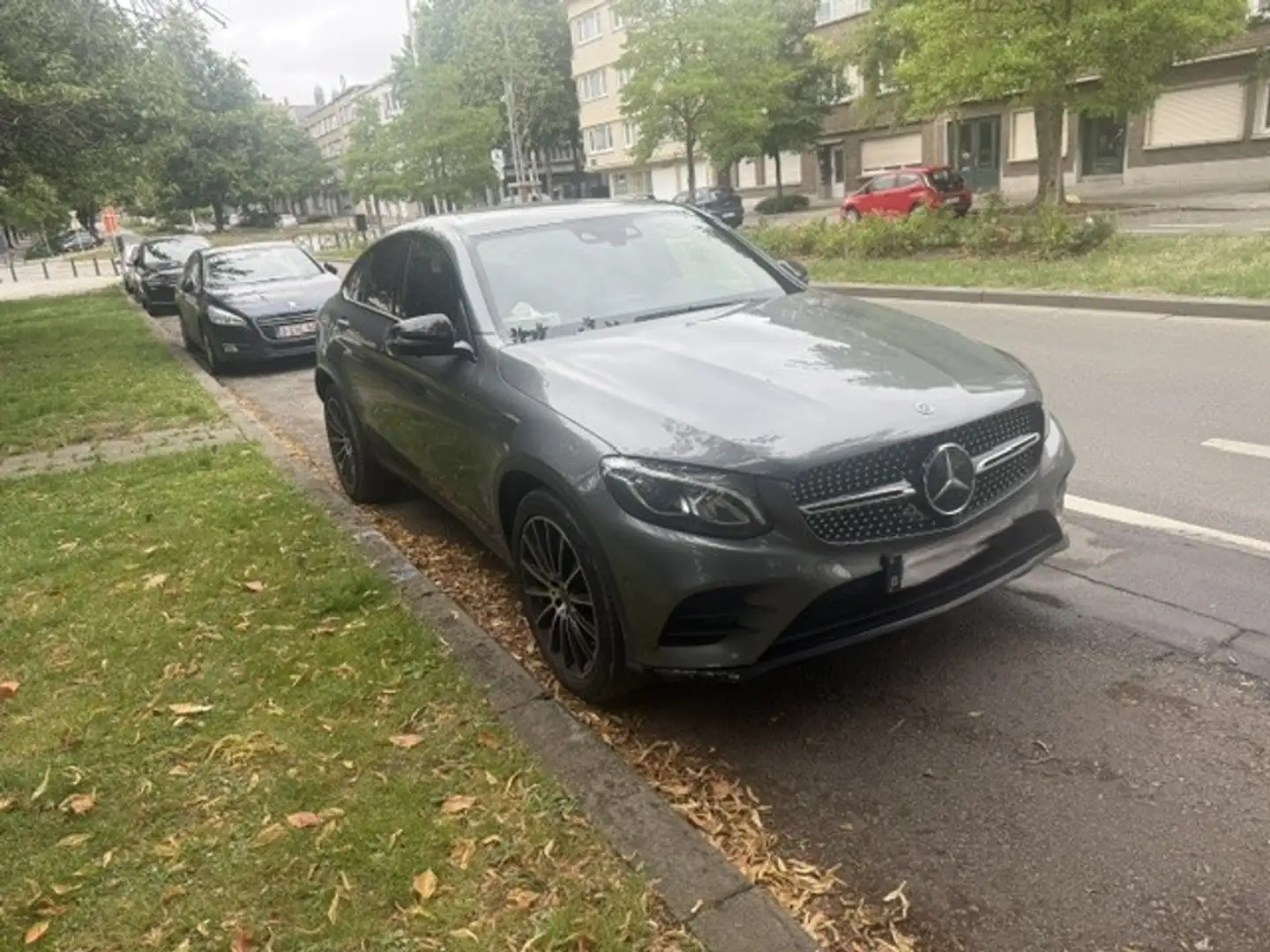 Mercedes-Benz GLC 220 GLC Coupé 220 d 4-Matic Business Solution AMG Grijs - 2