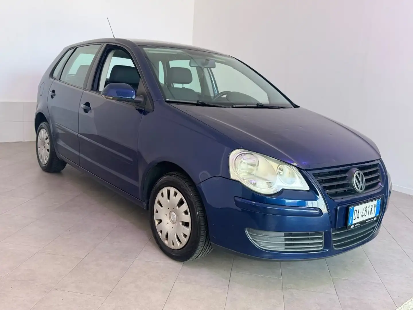 Volkswagen Polo 1.2/64CV 12V 3p. Comfortline Blauw - 2
