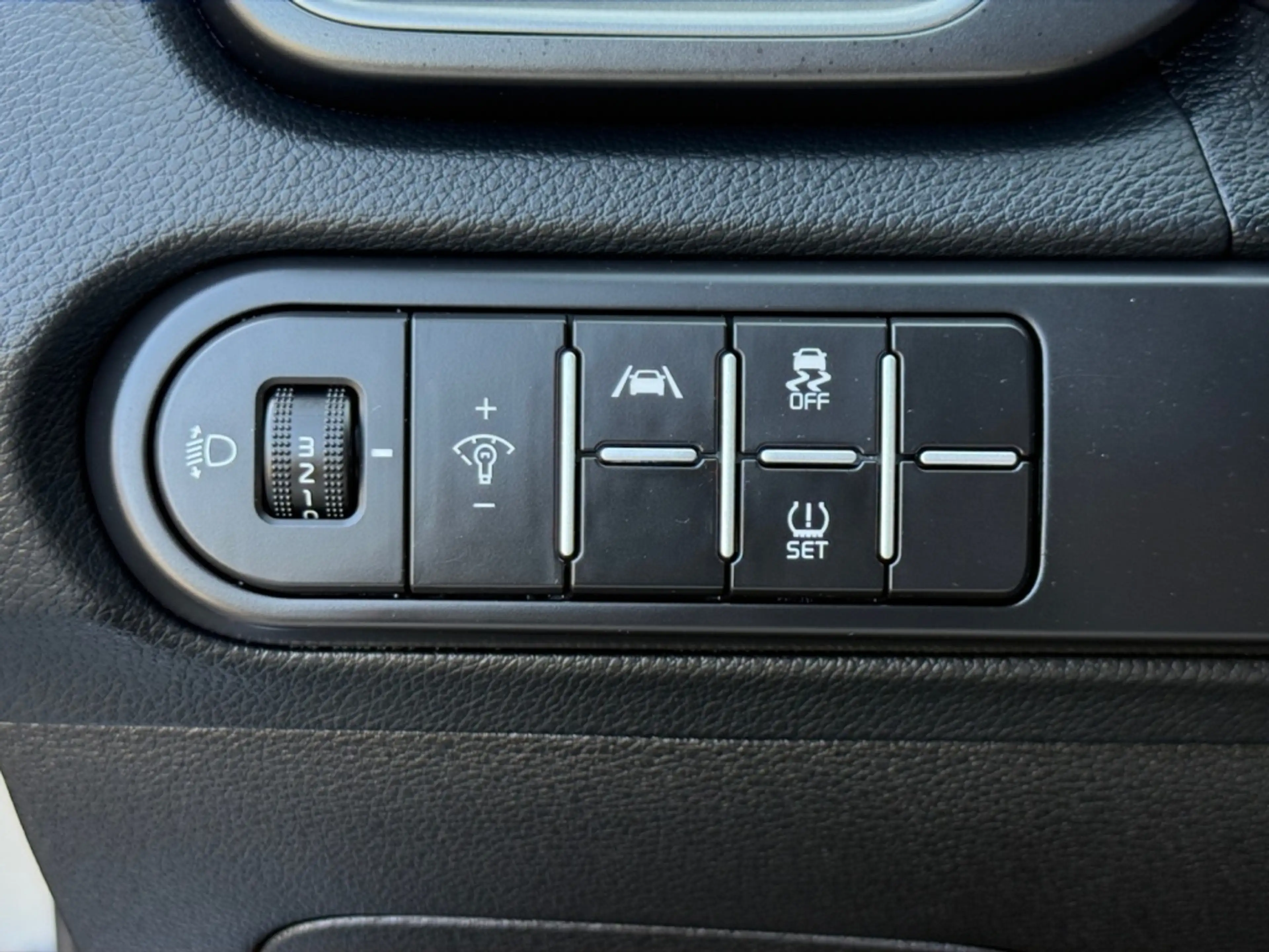 Kia Ceed SW / cee'd SW Sportswagon 1.0 T-GDi MHEV Dynamic Line — photo 27