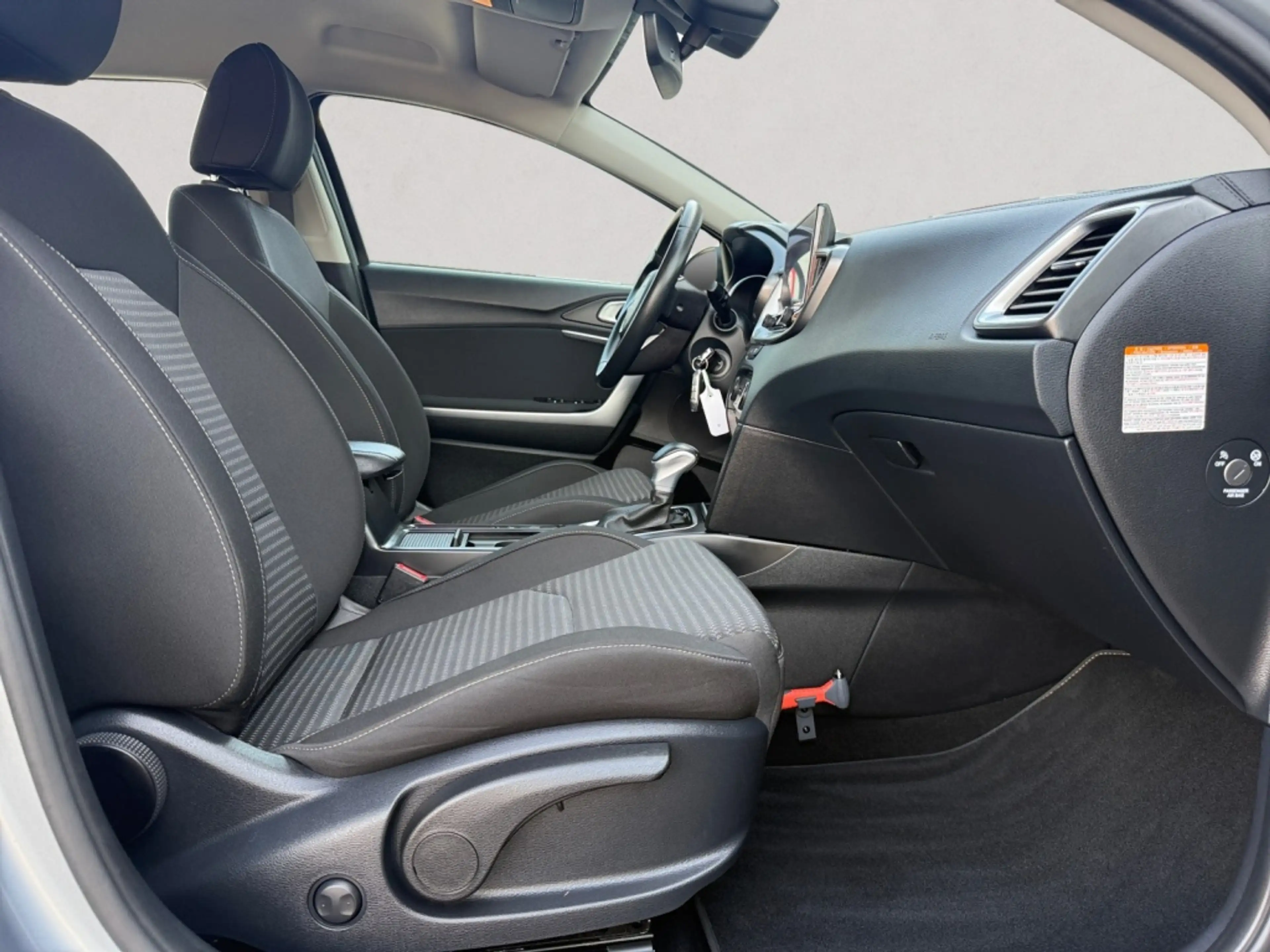 Kia Ceed SW / cee'd SW Sportswagon 1.0 T-GDi MHEV Dynamic Line — photo 15
