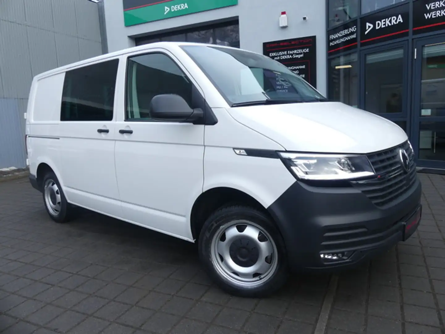 Volkswagen T6.1 Transporter 2.0 TDI 4MOTION SORTIMO/LED/STNDHZ Blanc - 1