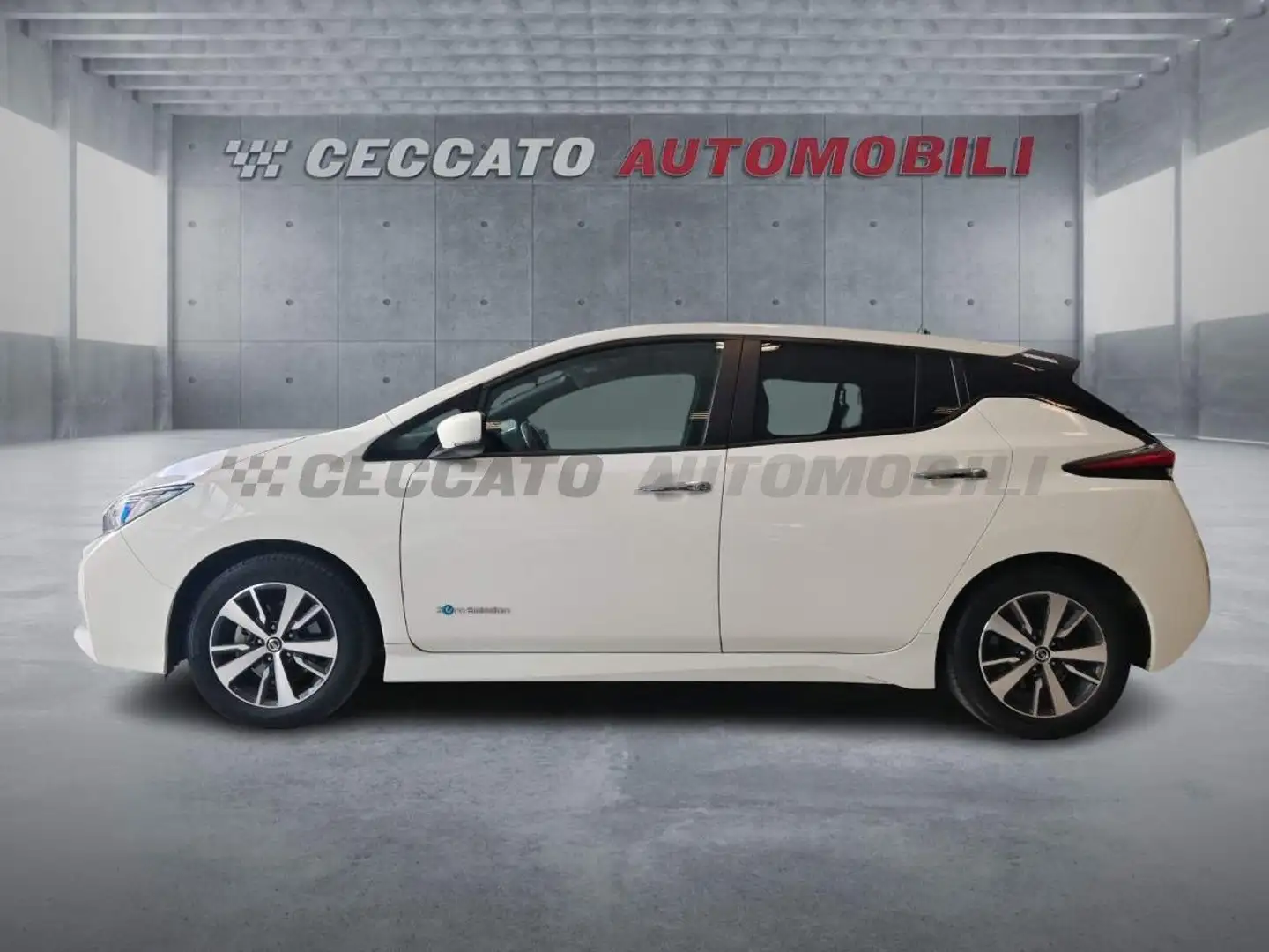 Nissan Leaf Leaf Enel Edition 40kWh 150cv Bianco - 2
