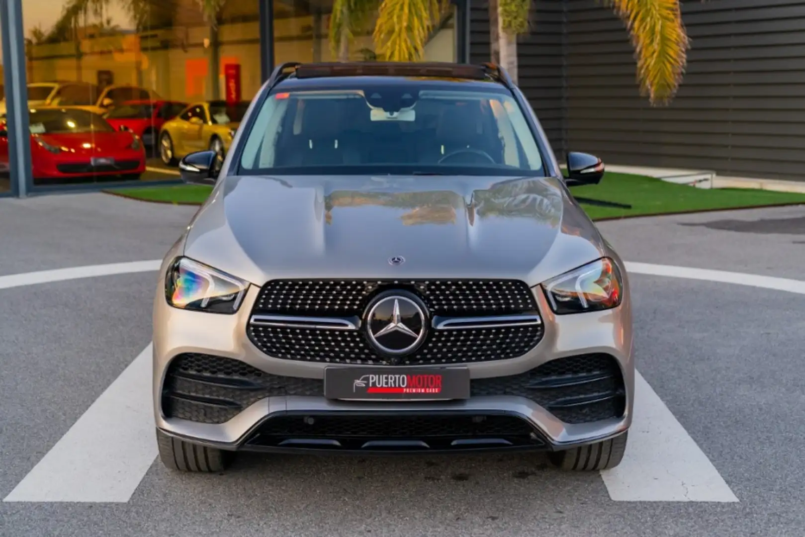Mercedes-Benz GLE 450 4Matic Aut. Grau - 2