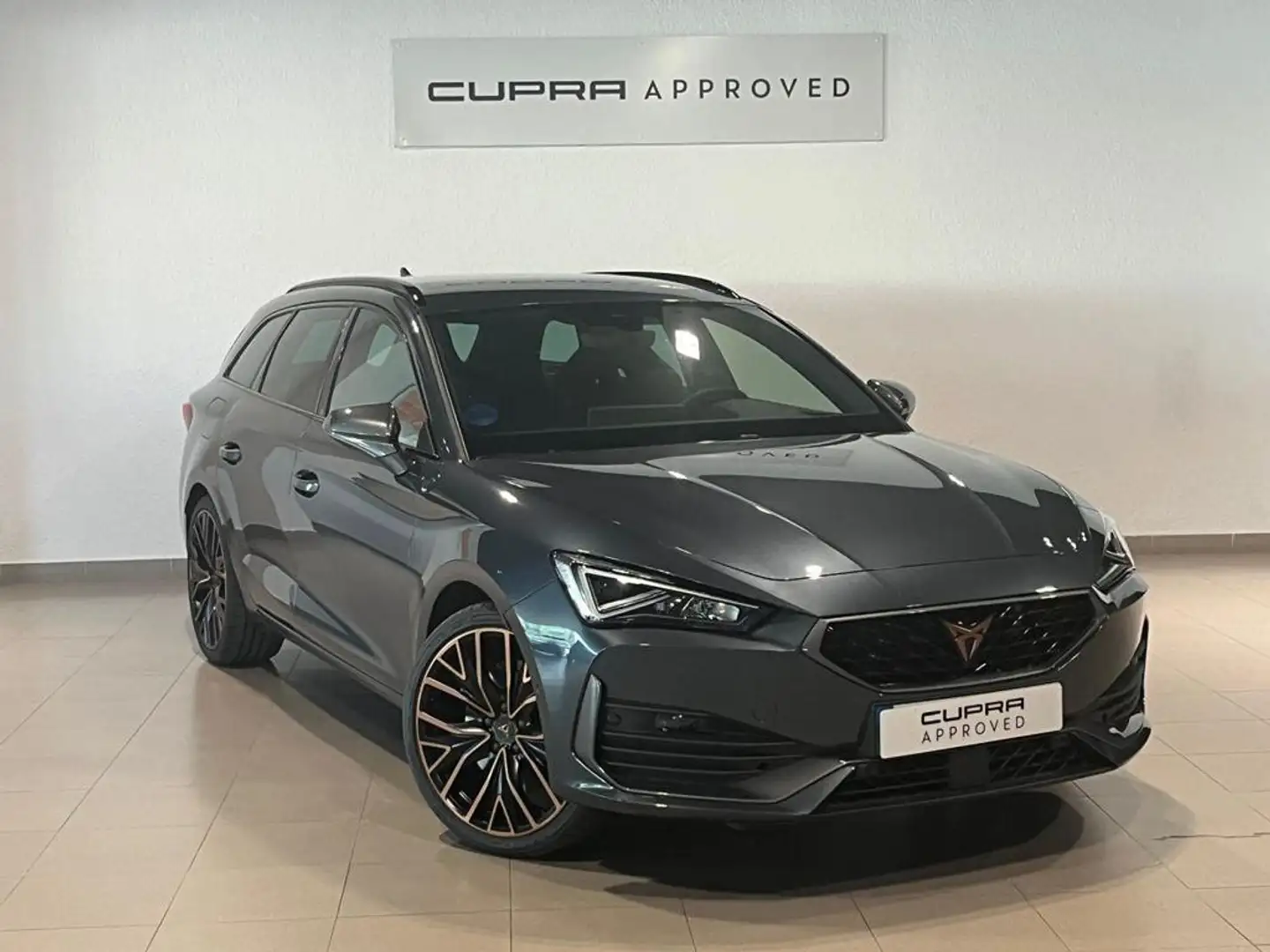 CUPRA Leon Sportstourer 1.4 TSI VZ E HYBRID DSG 245 Grijs - 1