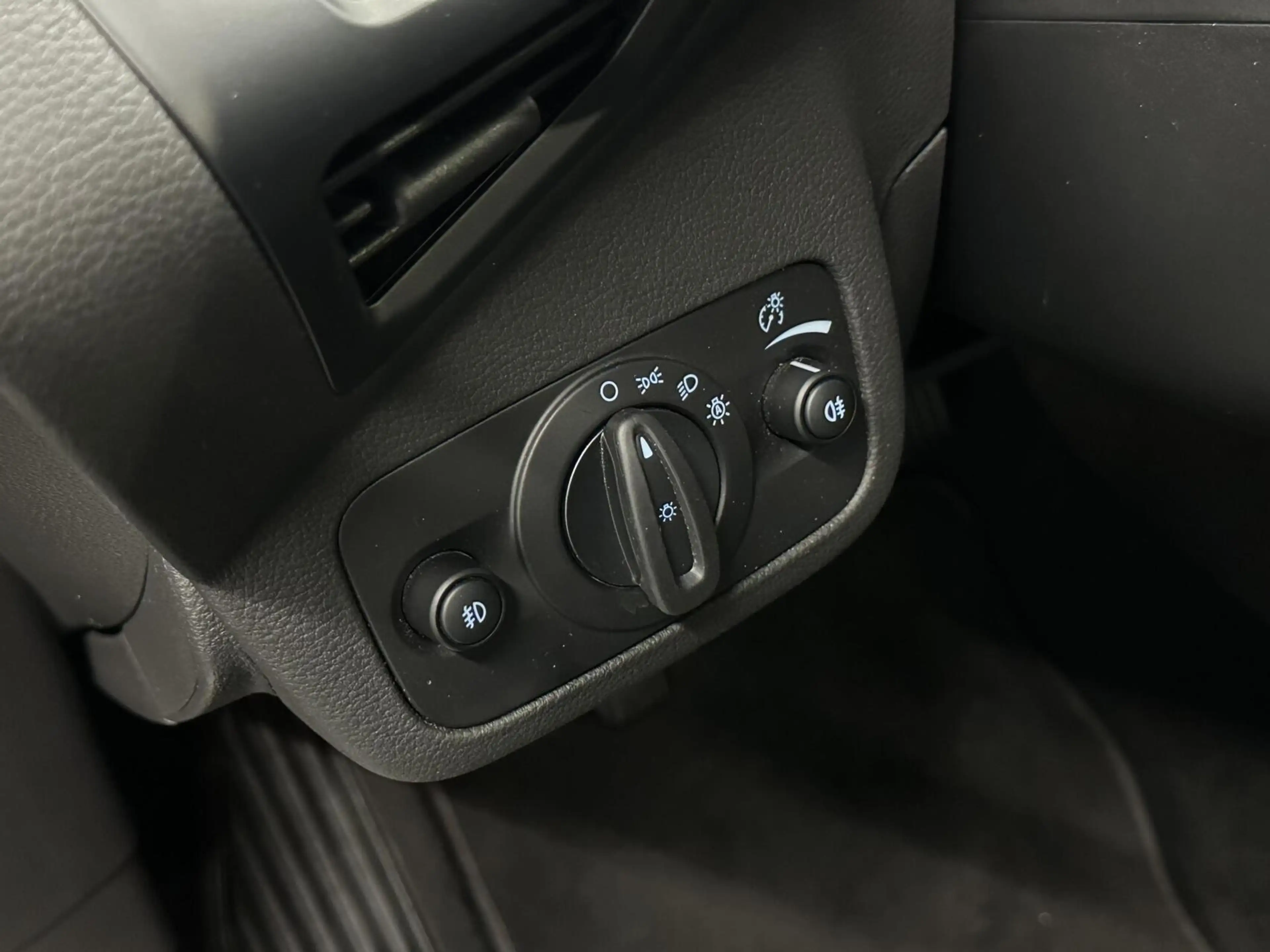 Ford C-Max 1.0 Sport TREKHAAK NAVI CARPLAY CAMERA LM ECC CRUI — photo 21