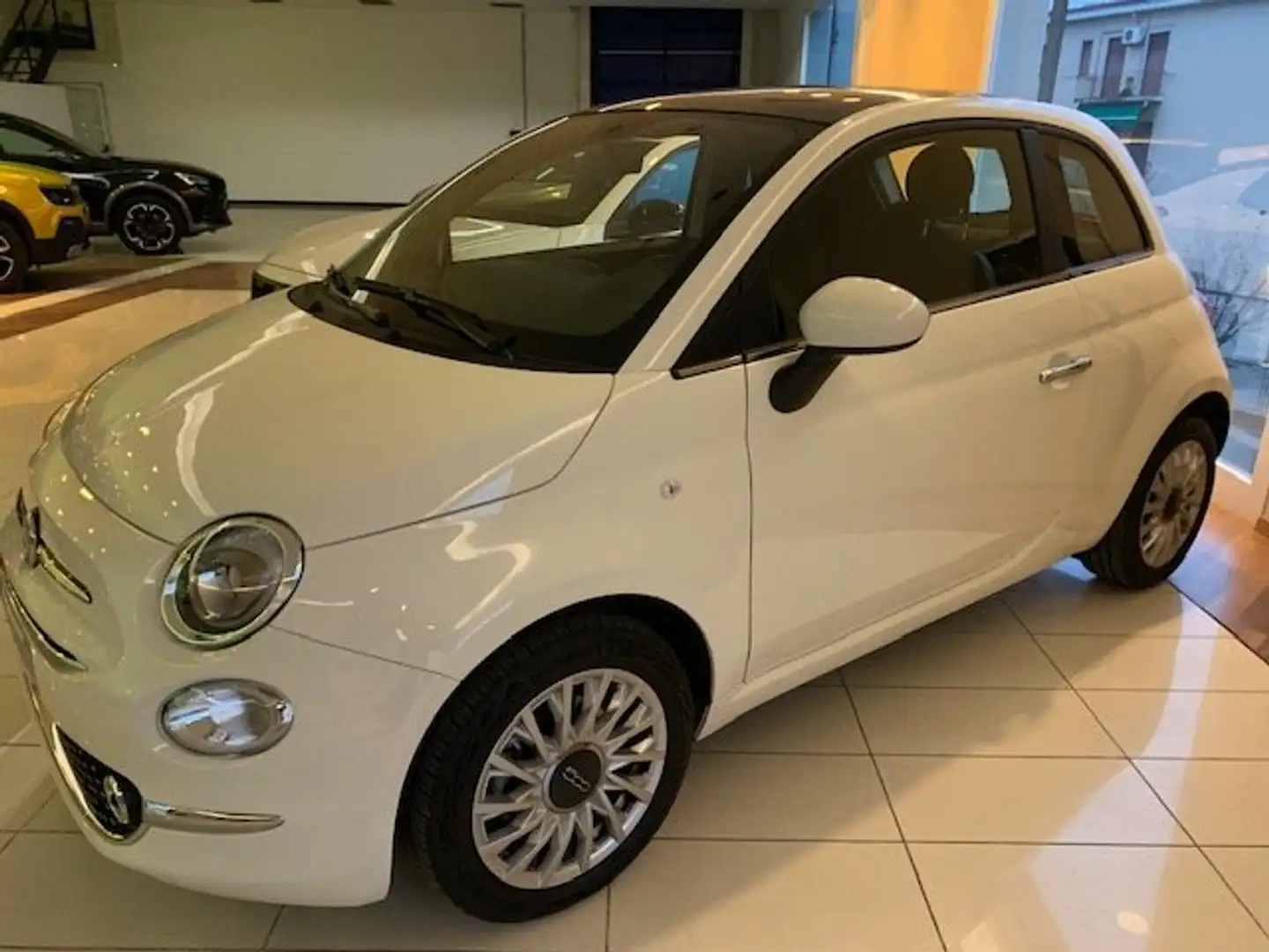 Fiat 500 500 1.0 hybrid Dolcevita 70cv - soli 23.000km! Bianco - 2