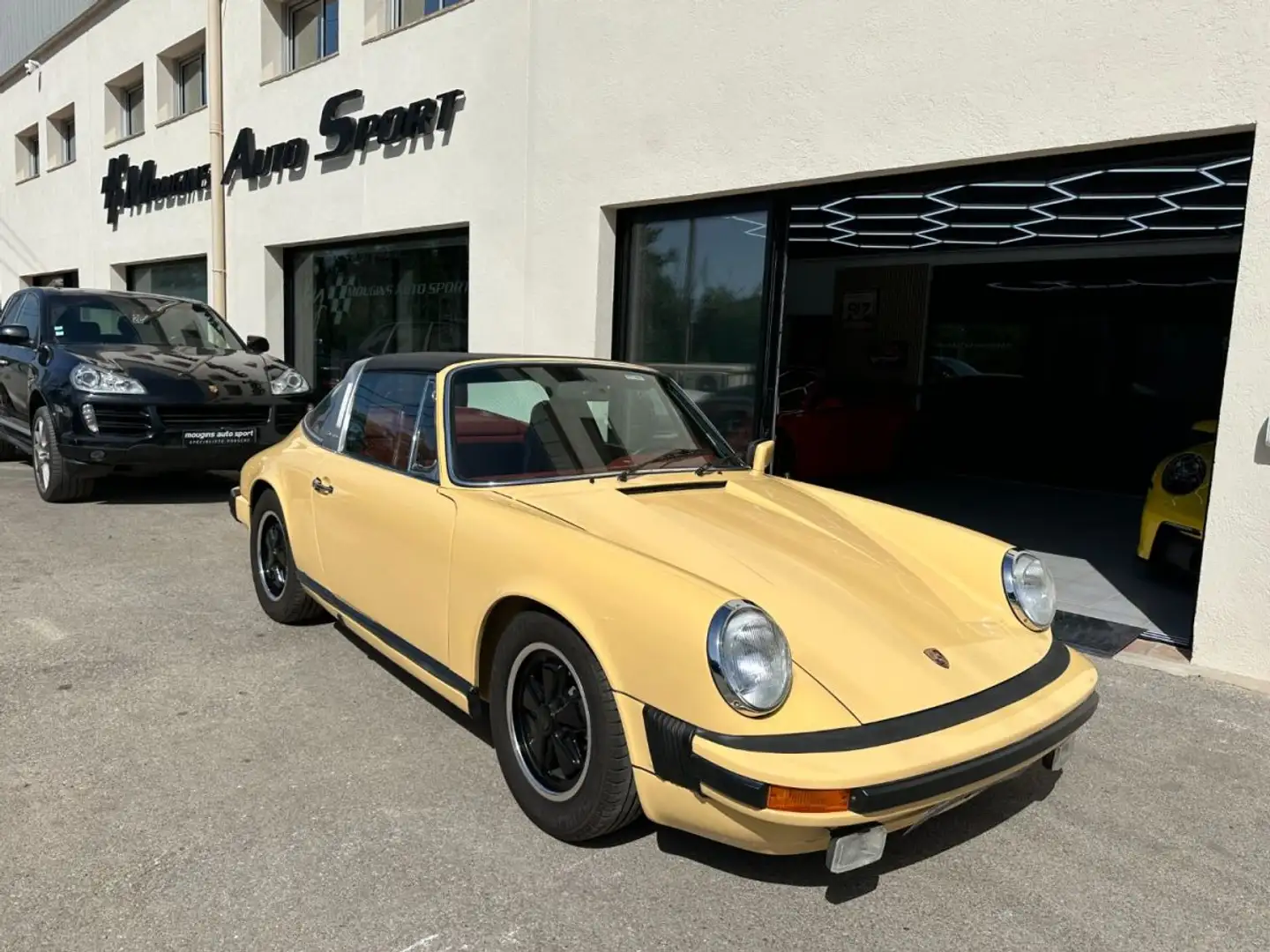 Porsche 911 S 2.7 TARGA Beige - 1