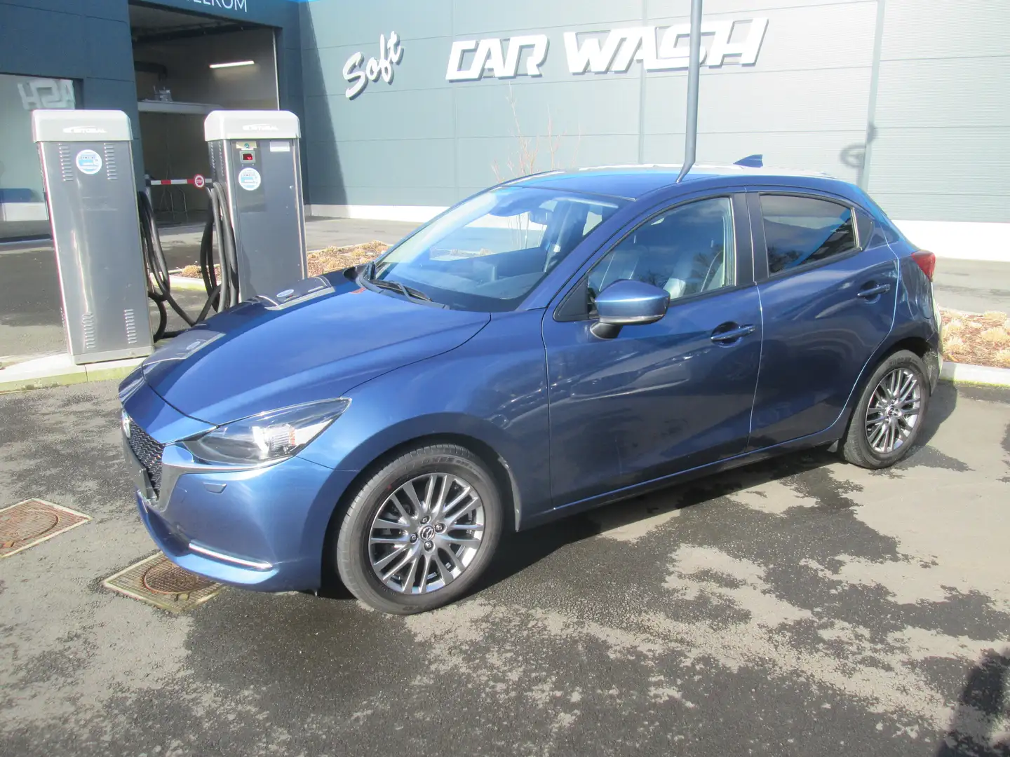 Mazda 2 1.5i Skyactiv-G MHEV Okinami Bleu - 1