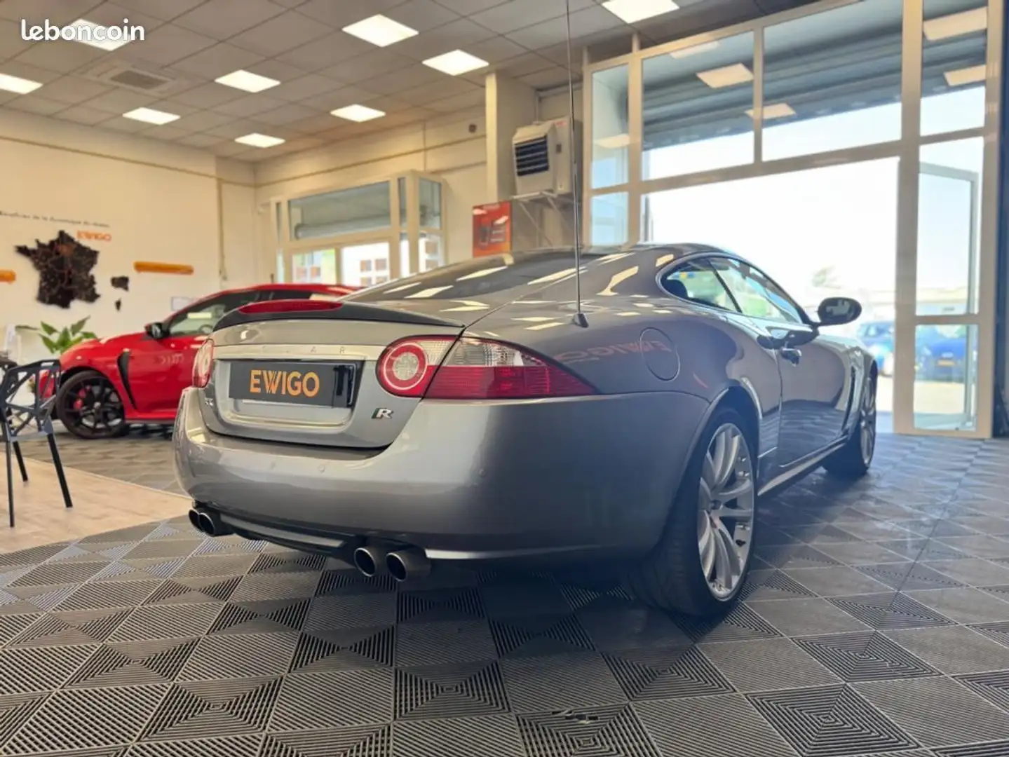 Jaguar XKR COUPE 4.2l SUPERCHARGED 416ch BVA Entretien Sièges Gris - 2